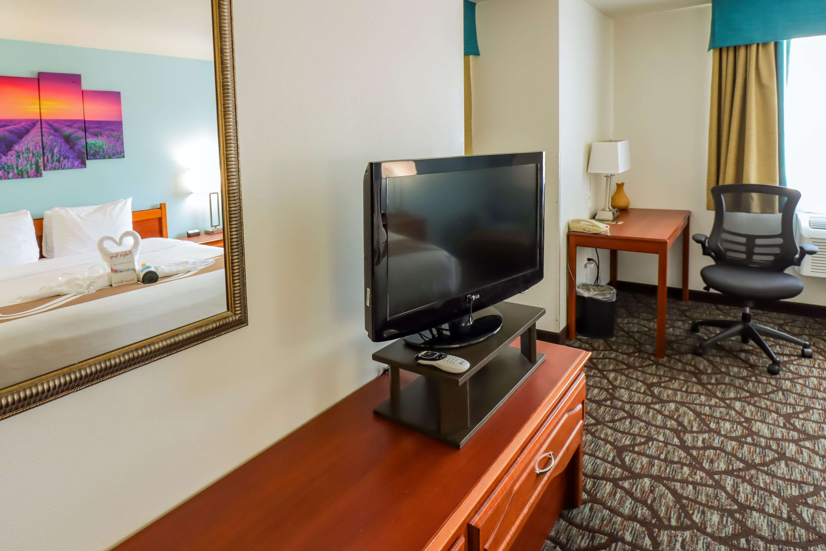 Quality Inn & Suites at Olympic National Park