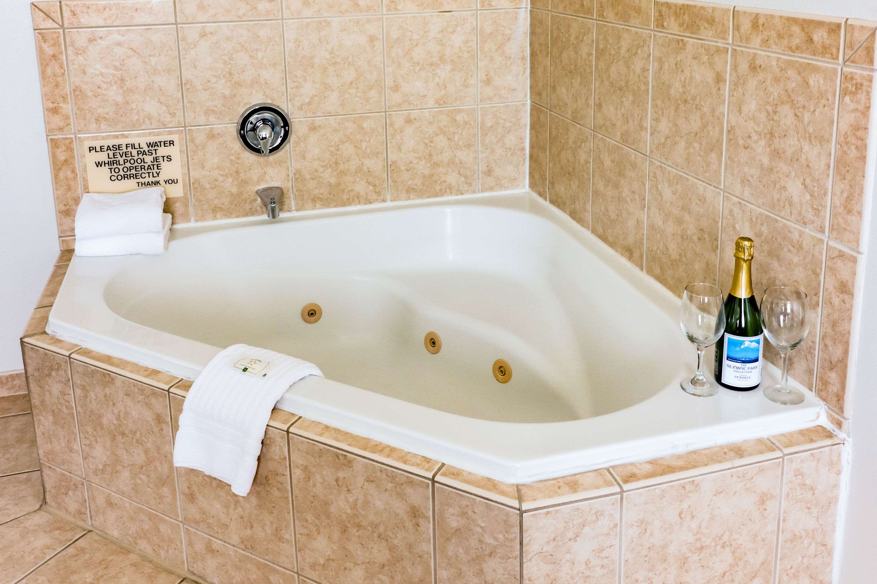 Quality Inn & Suites at Olympic National Park