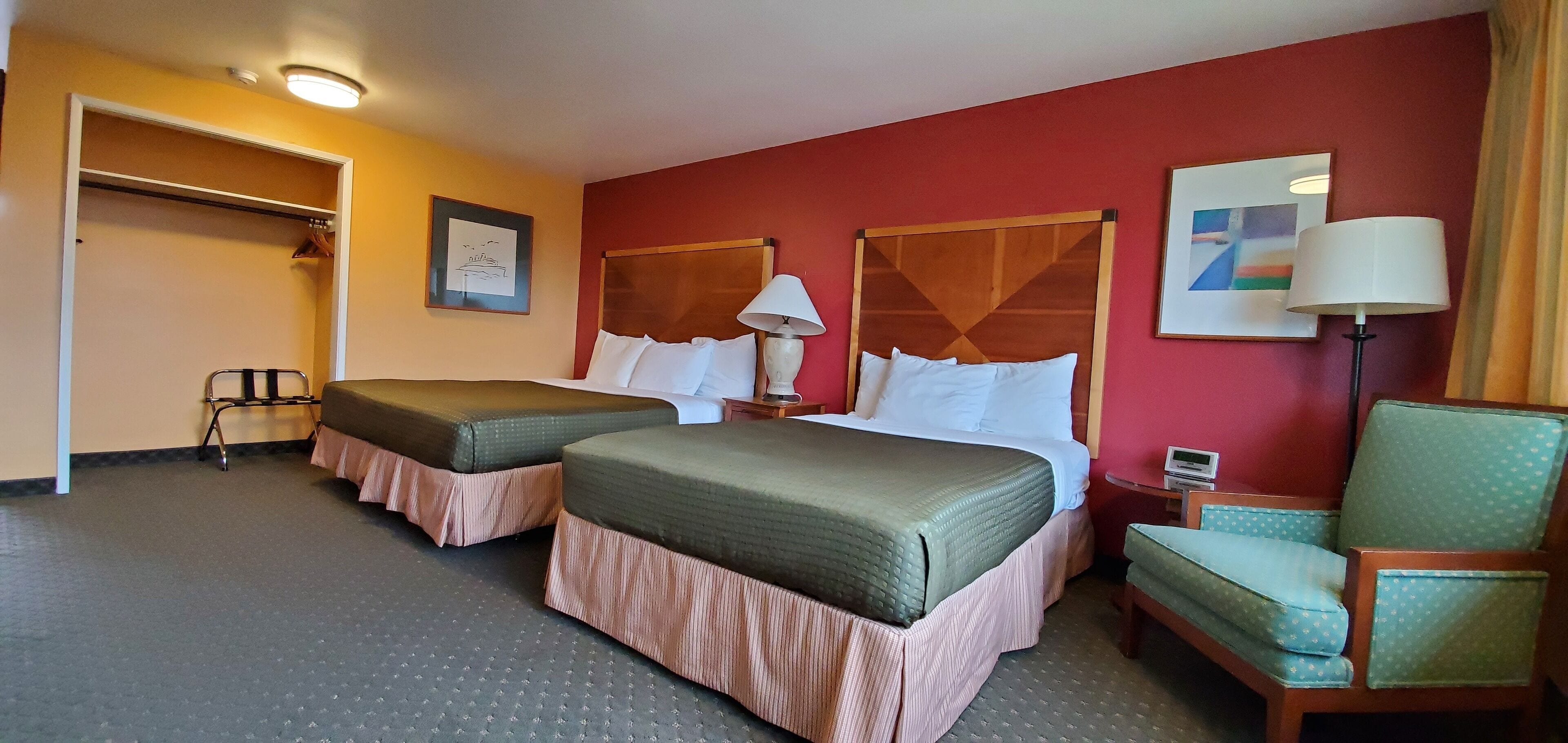 Olympic View Inn