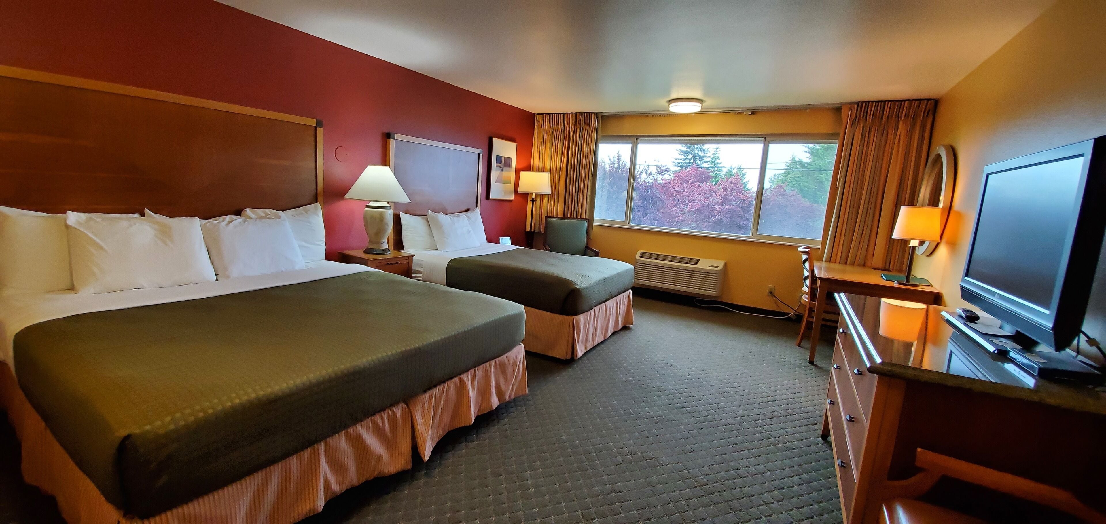 Olympic View Inn