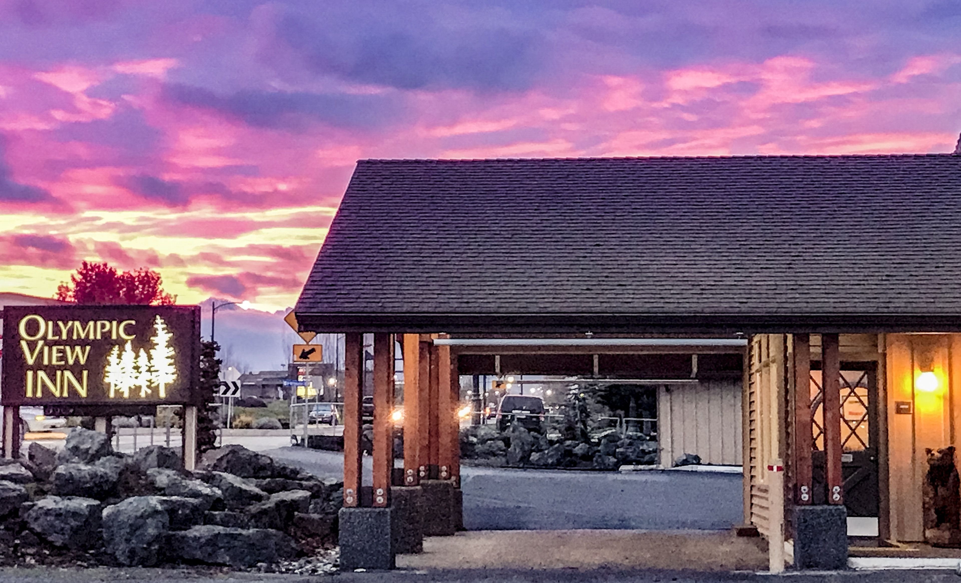 Olympic View Inn