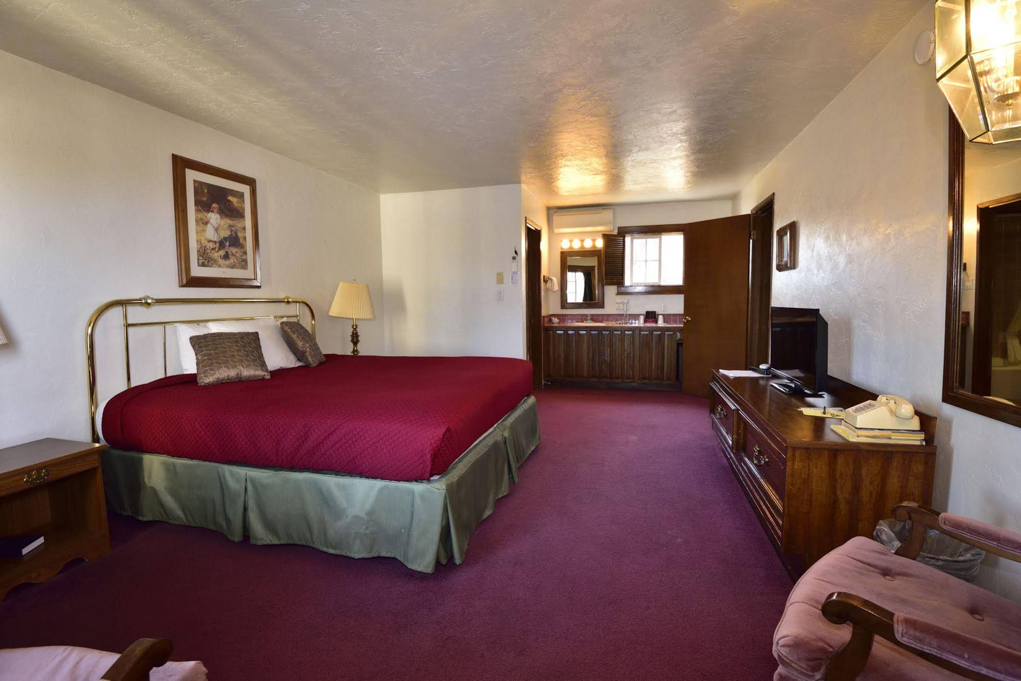 Sequim West Inn