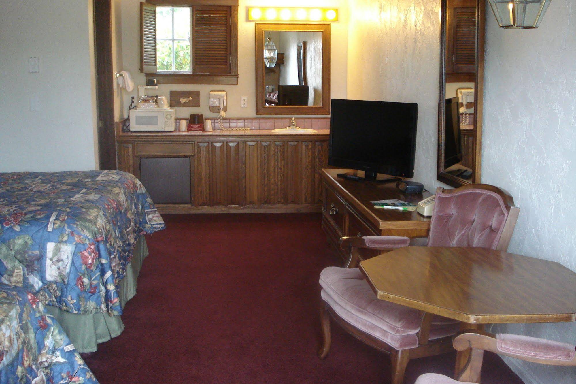 Sequim West Inn