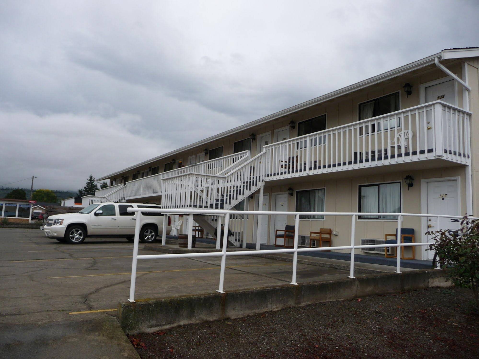 Sundowner Motel