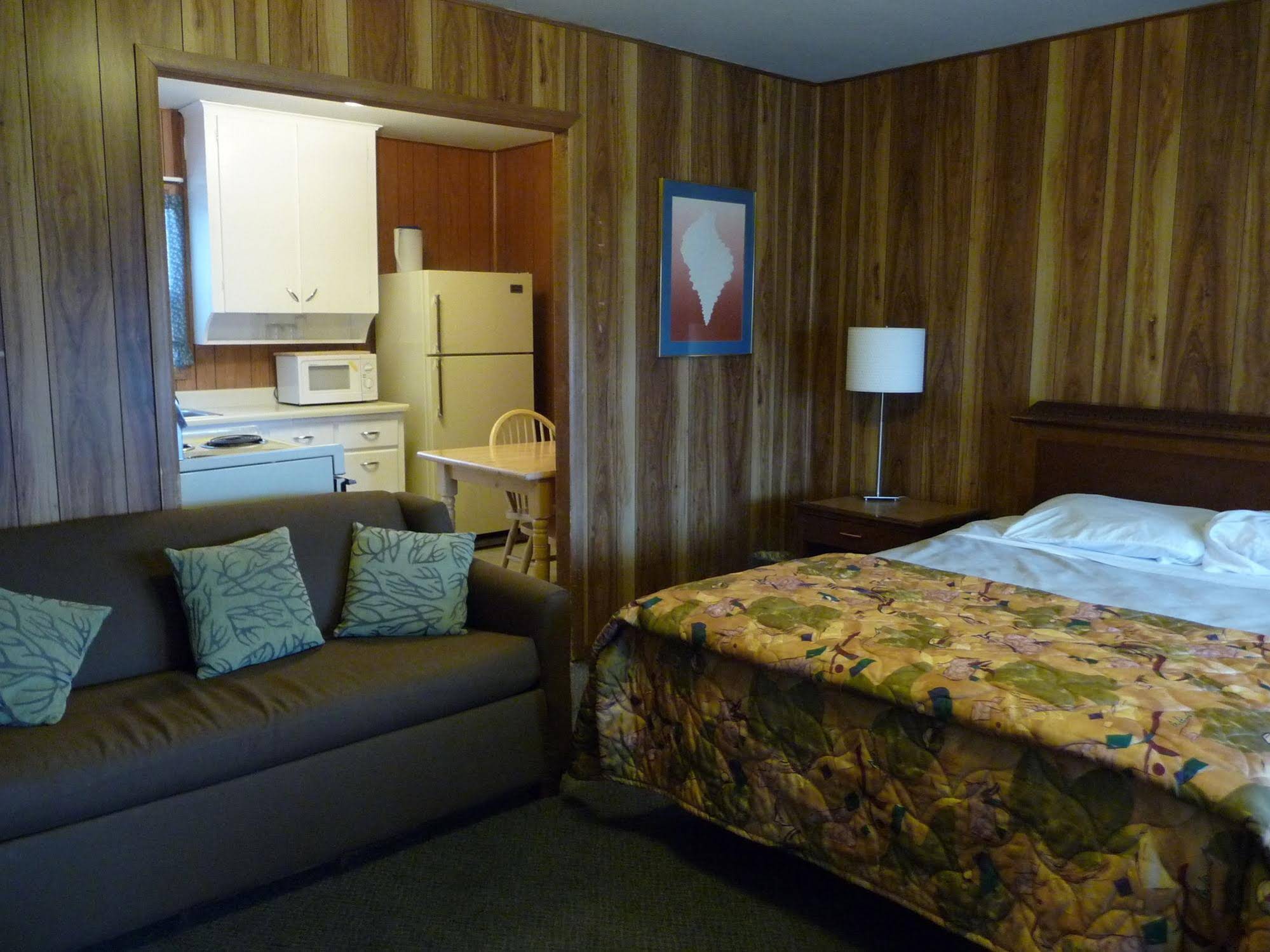 Sundowner Motel