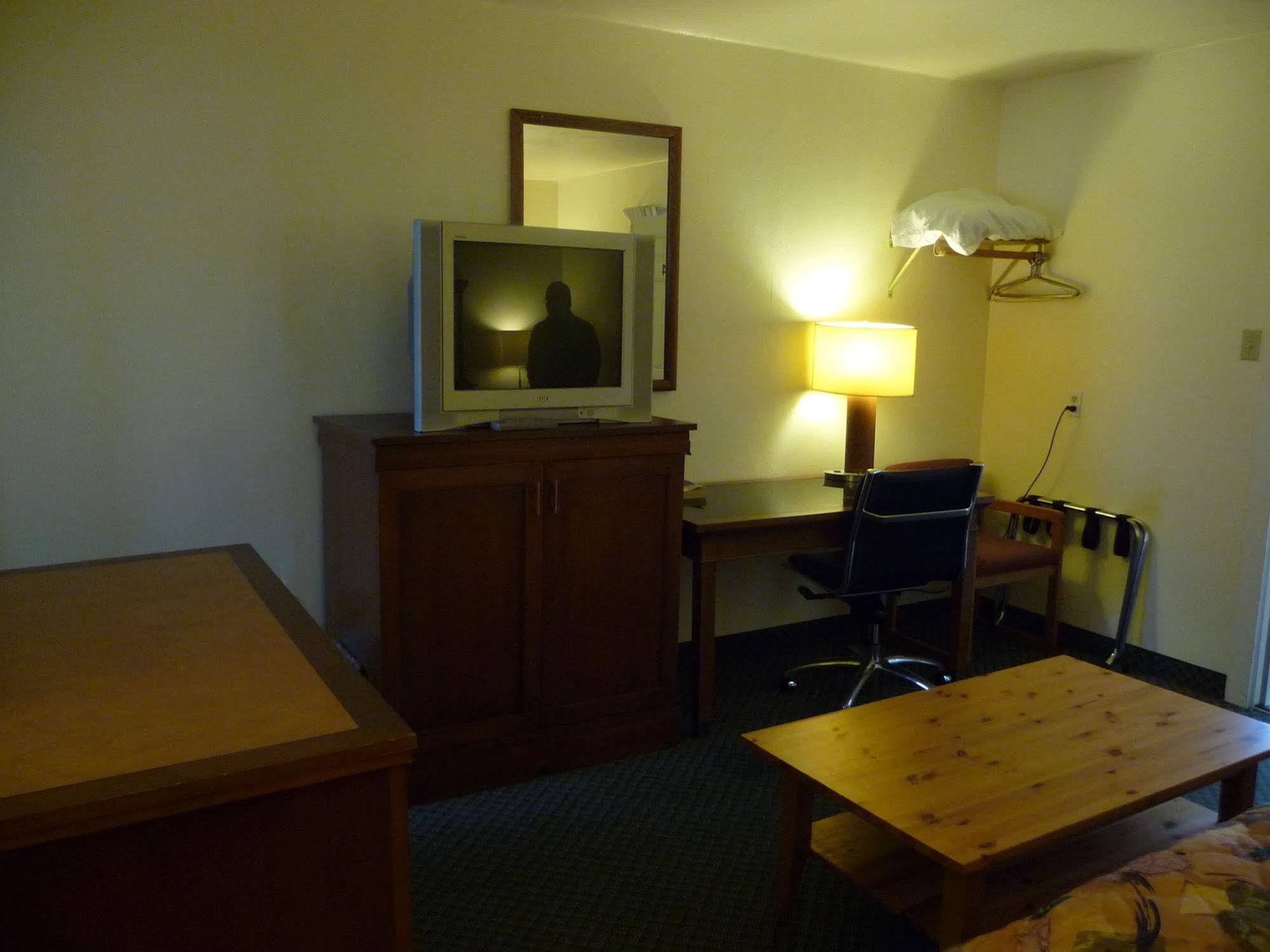 Sundowner Motel