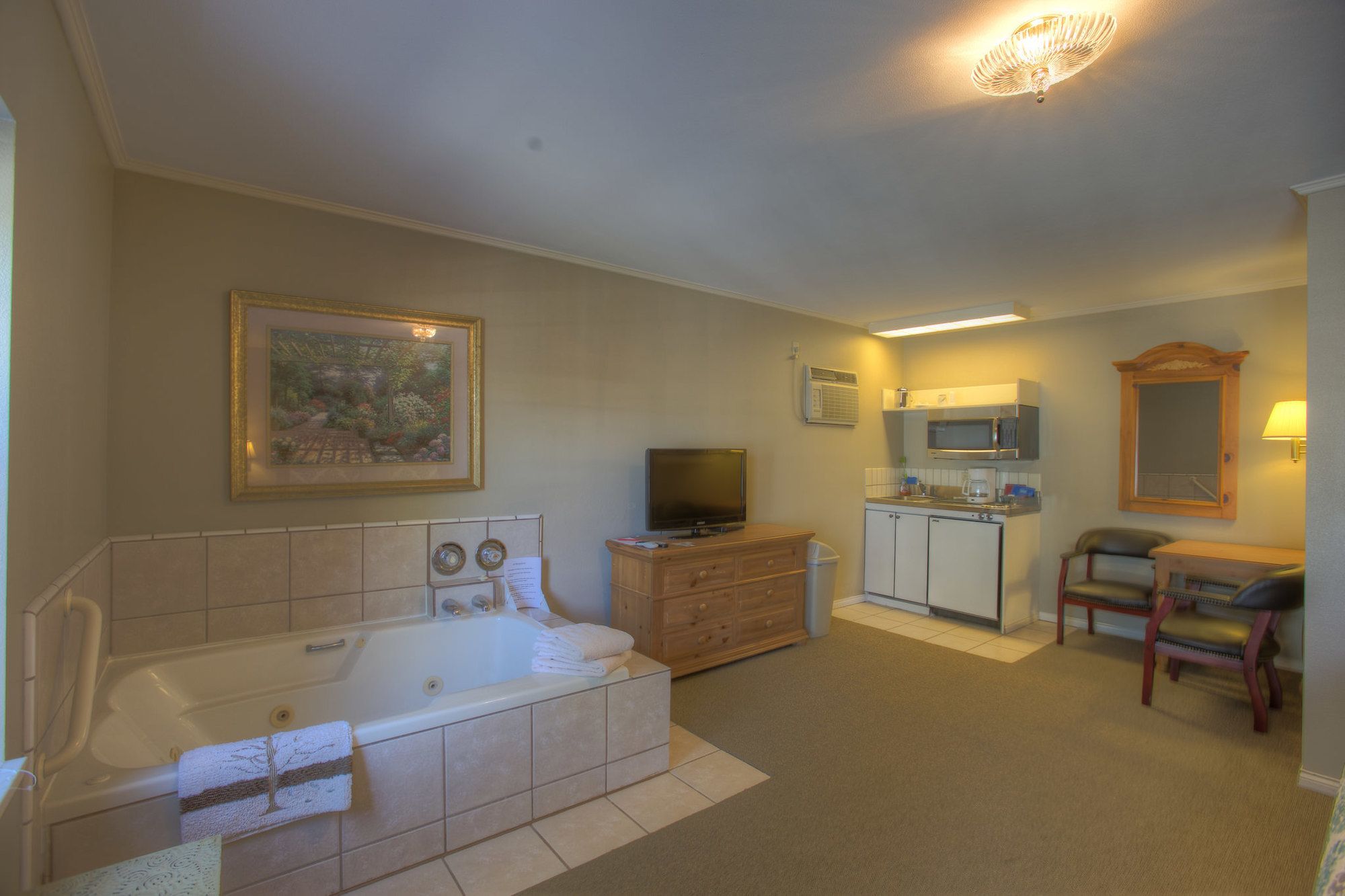 Soap Lake Natural Spa & Resort