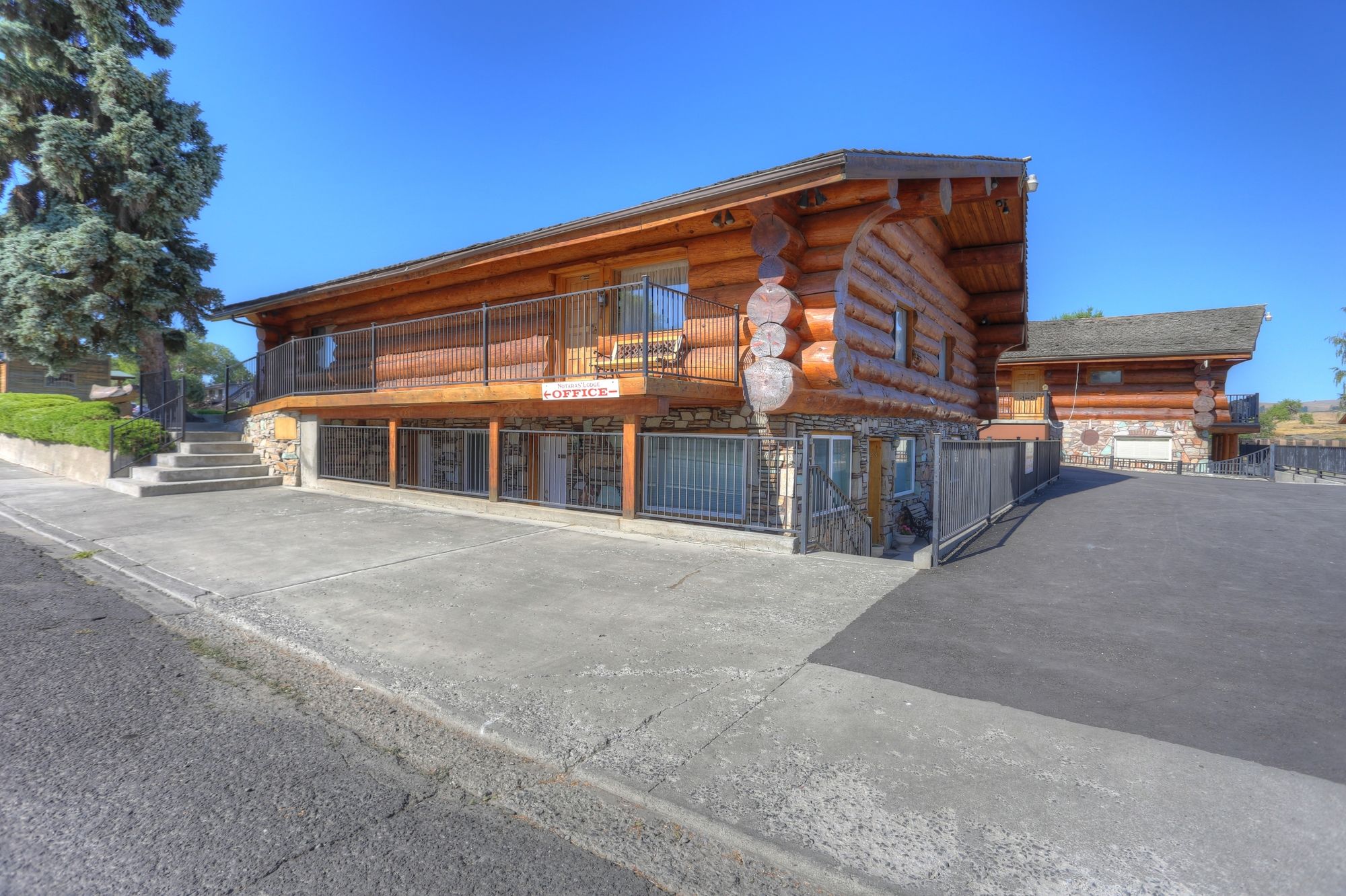 Soap Lake Natural Spa & Resort