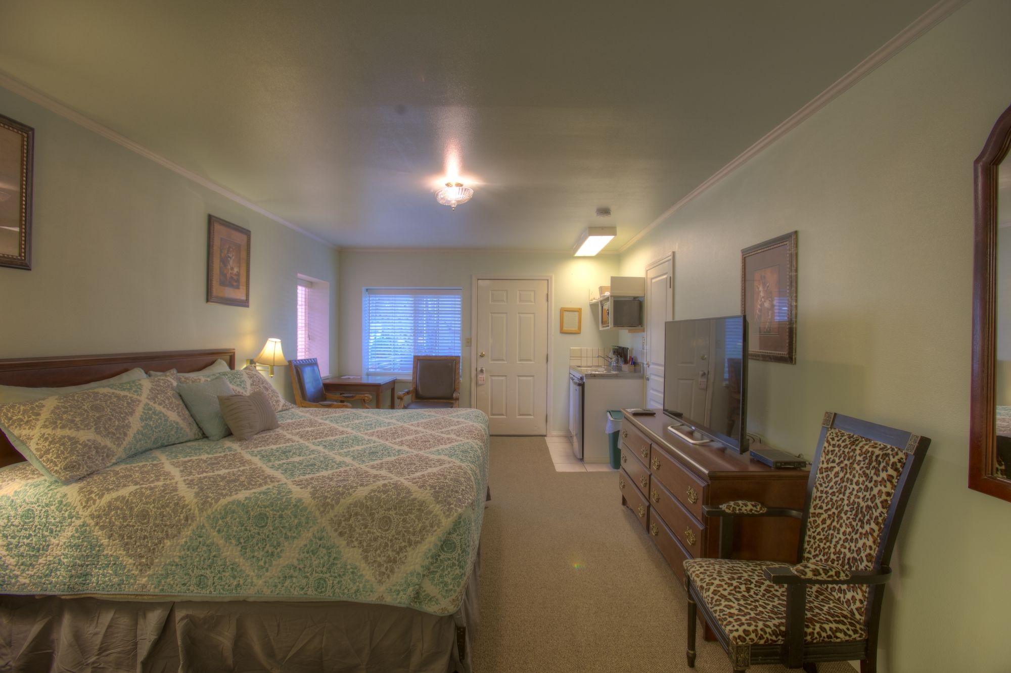 Soap Lake Natural Spa & Resort