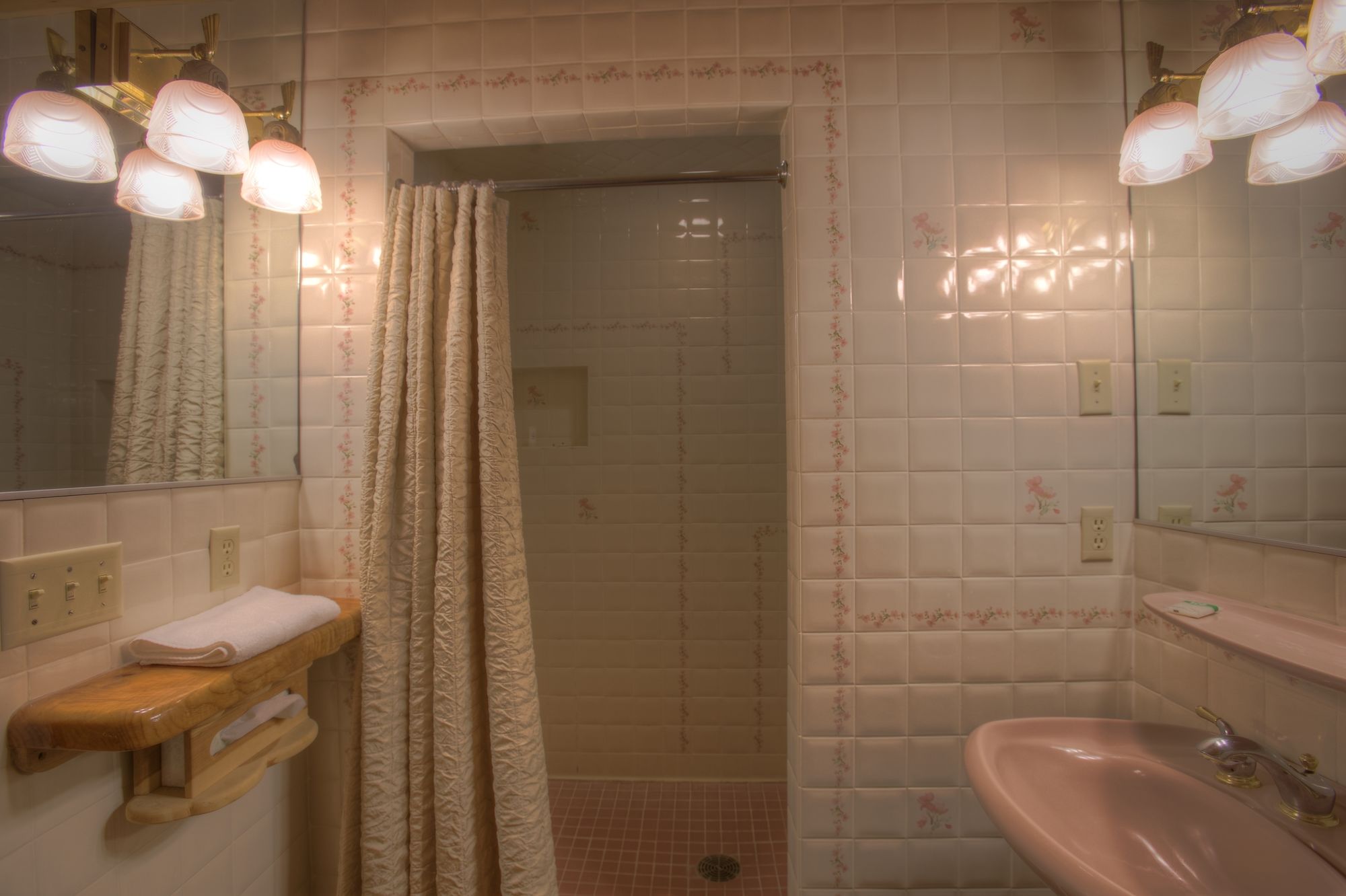 Soap Lake Natural Spa & Resort