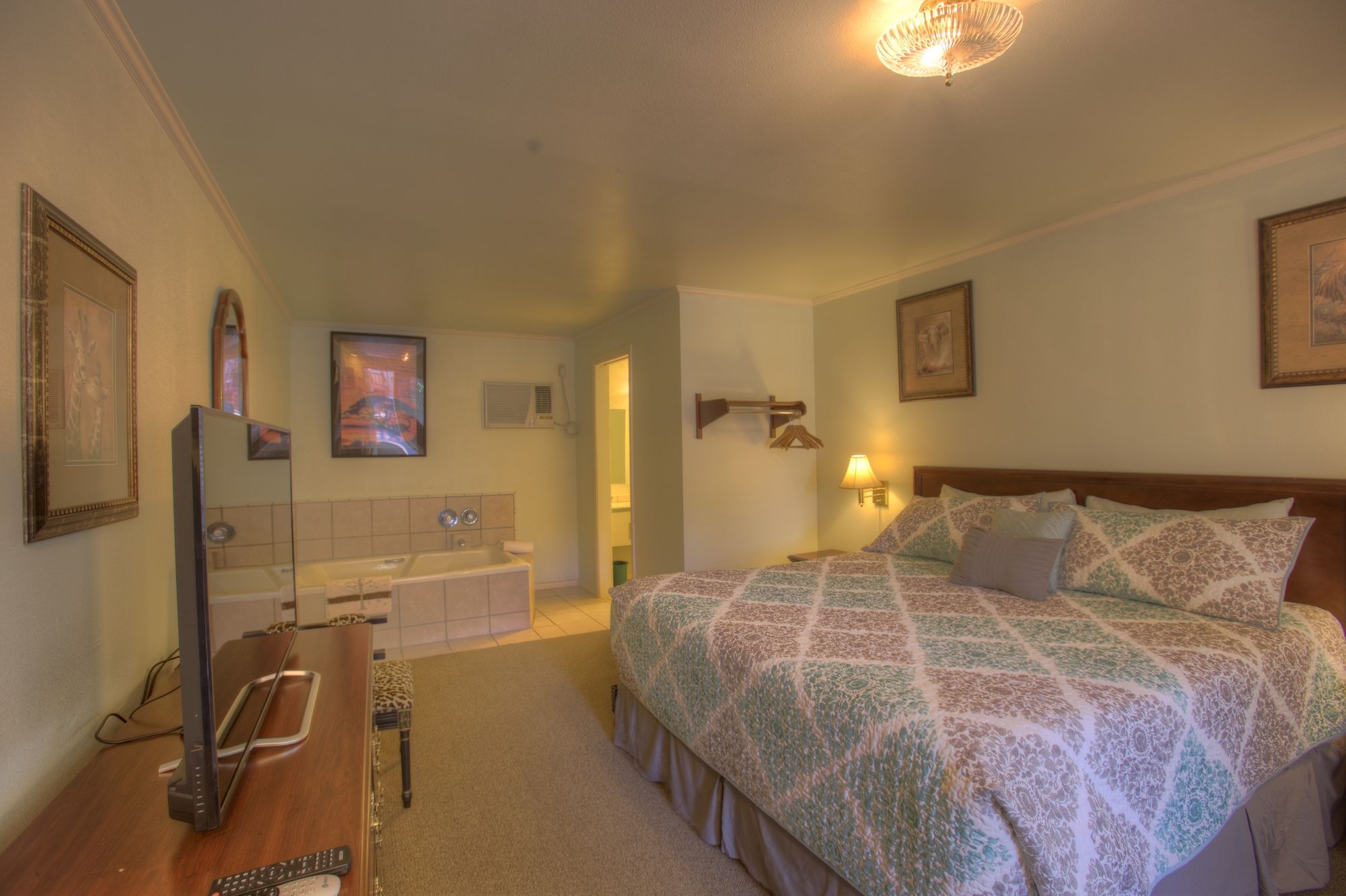 Soap Lake Natural Spa & Resort