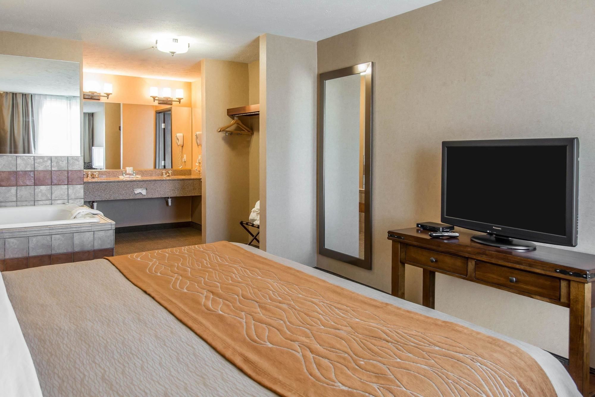 Comfort Inn & Suites