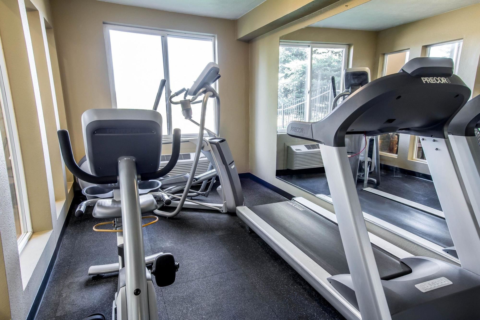 Comfort Inn & Suites