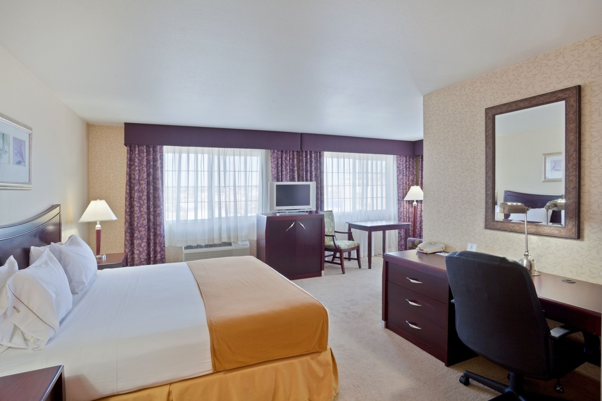 Holiday Inn Express Spokane-Downtown
