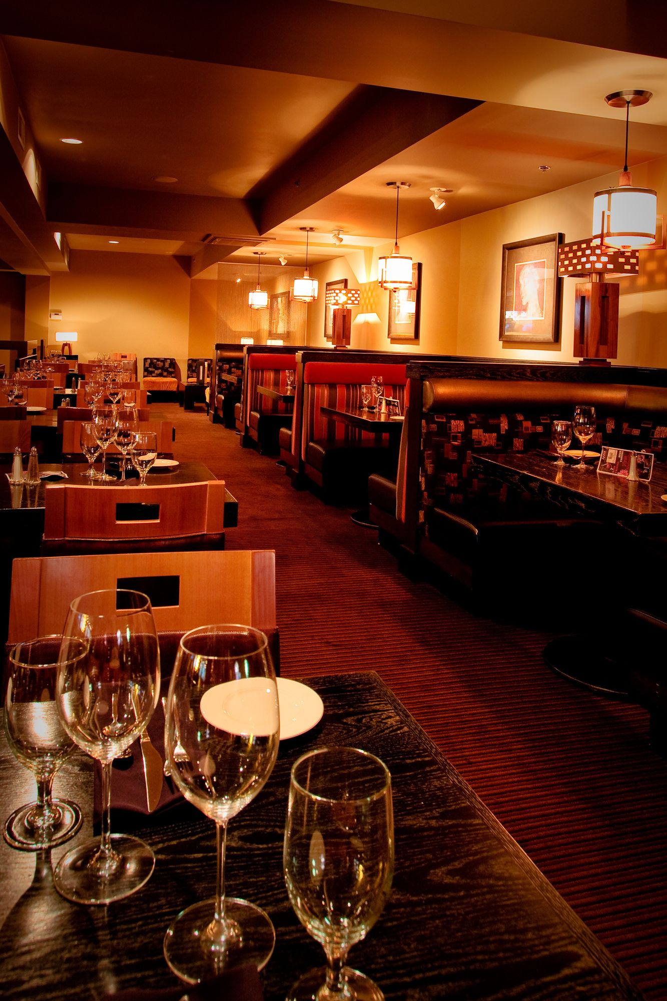 Mirabeau Park Hotel & Convention Center