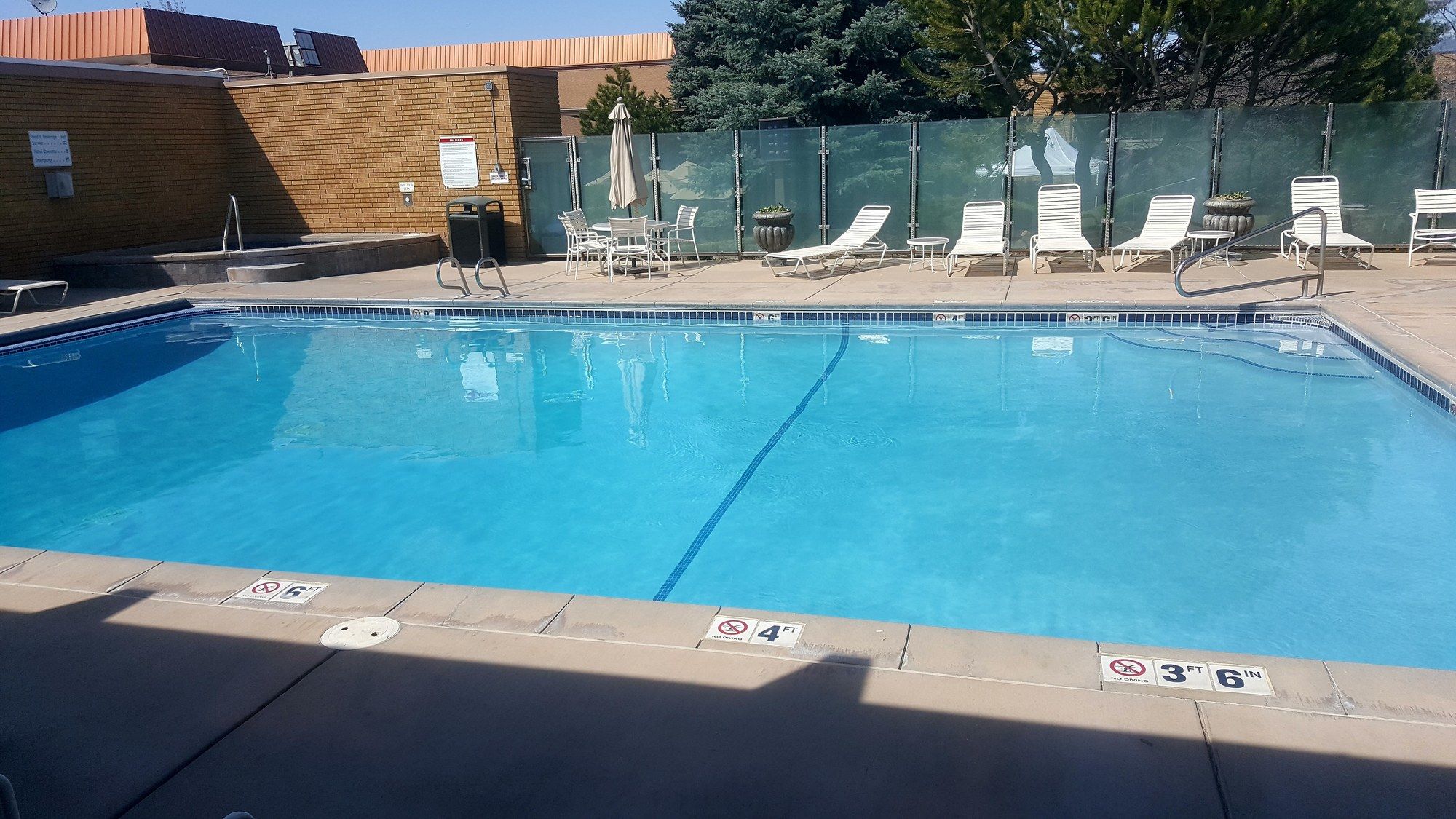 Mirabeau Park Hotel & Convention Center