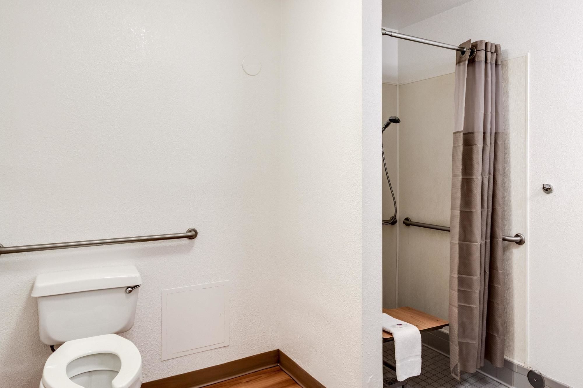 Motel 6 Spokane West Downtown