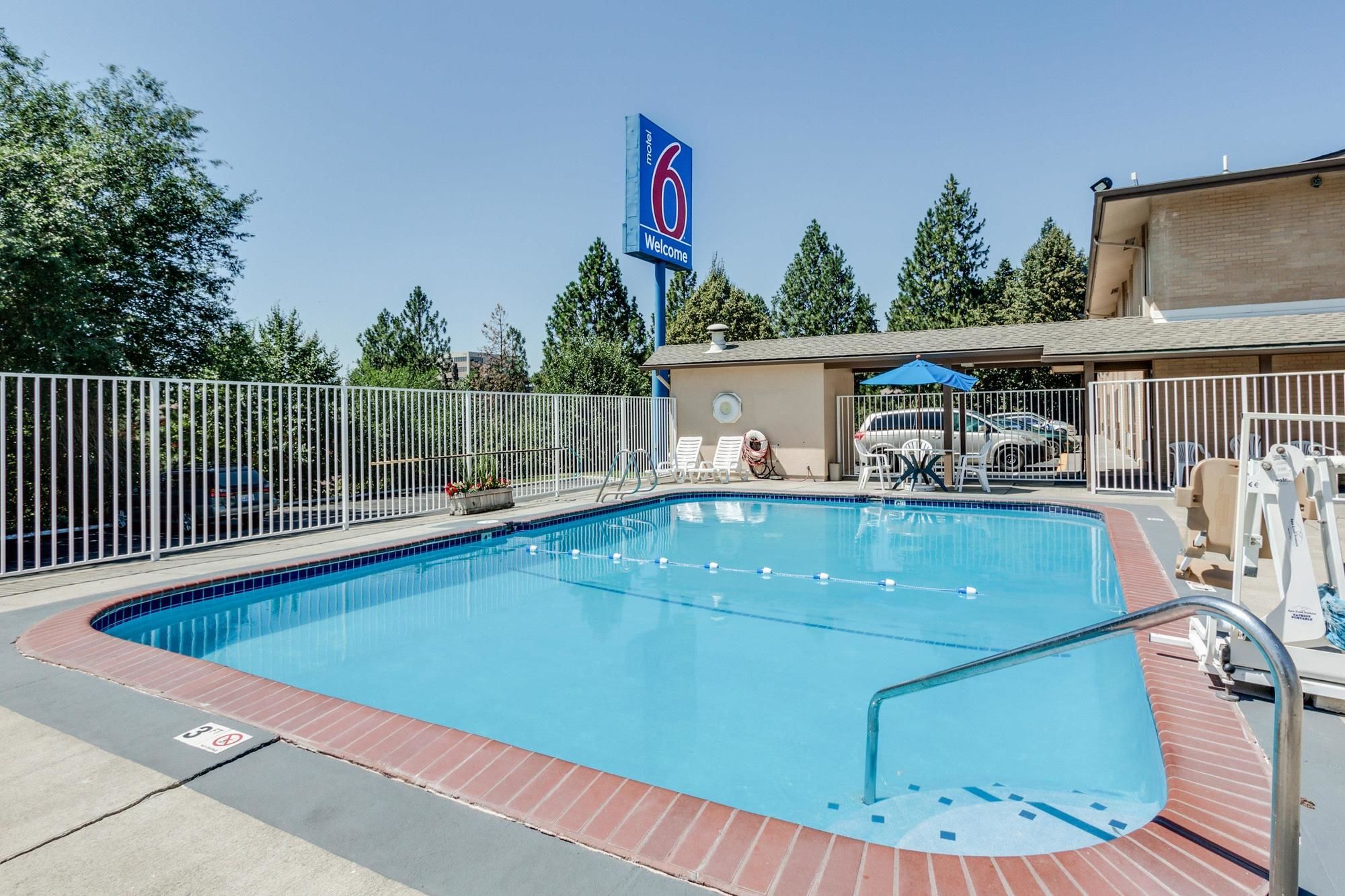 Motel 6 Spokane West Downtown