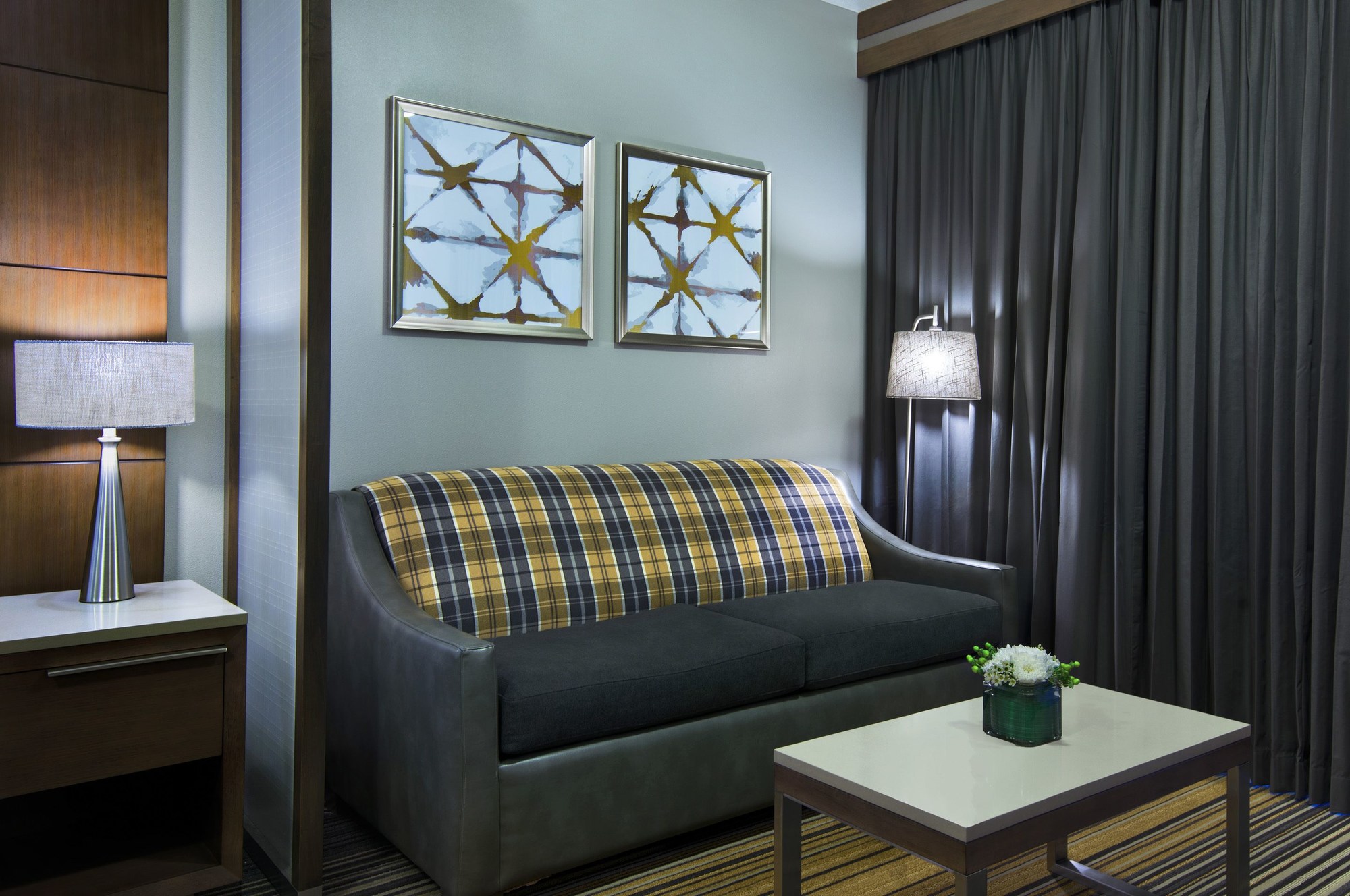 Oxford Suites Spokane