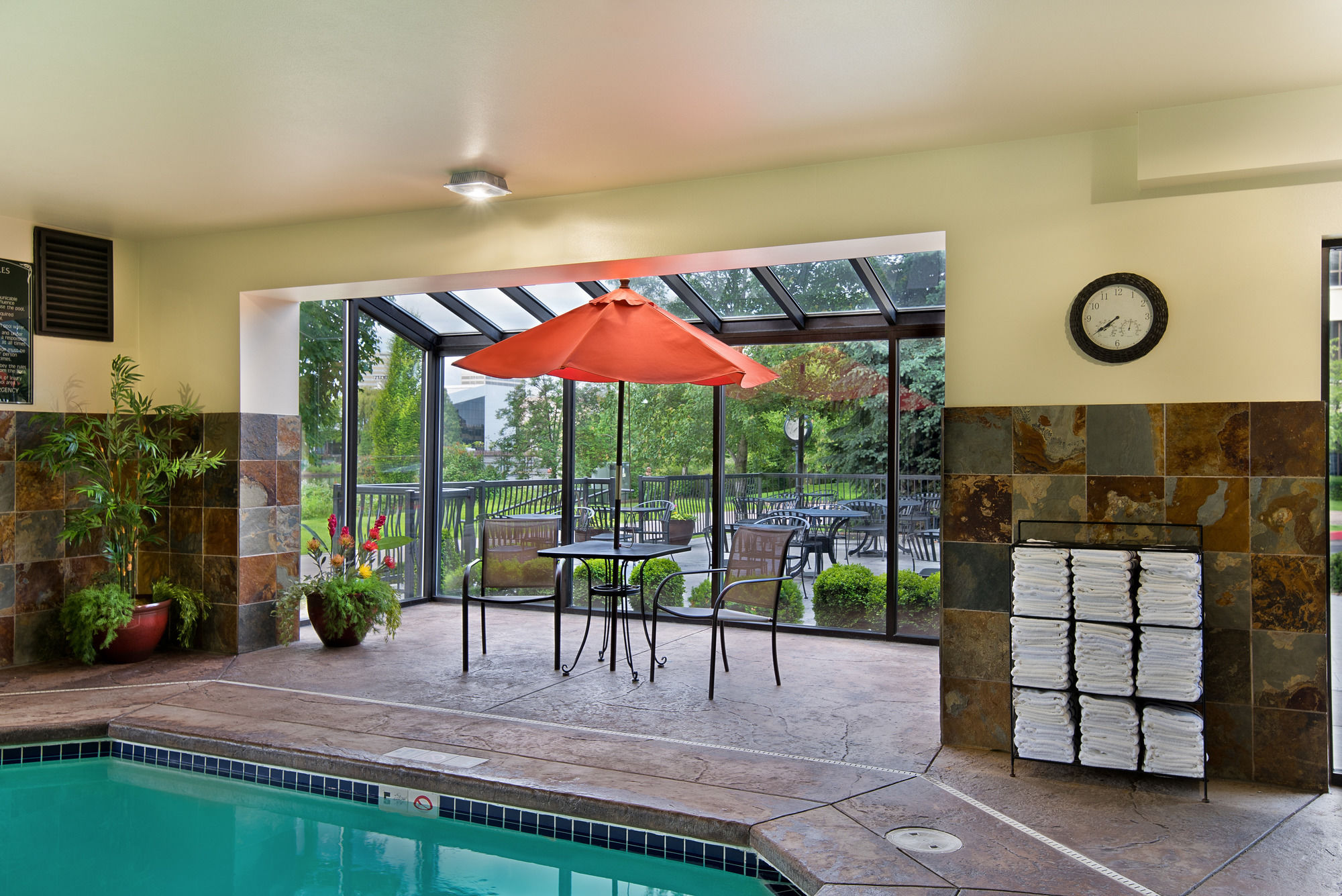 Oxford Suites Spokane