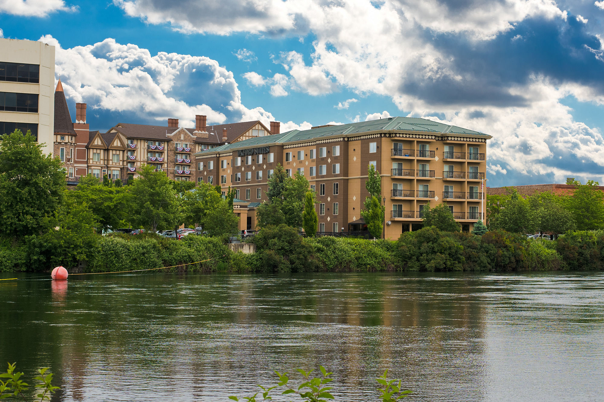 Oxford Suites Spokane
