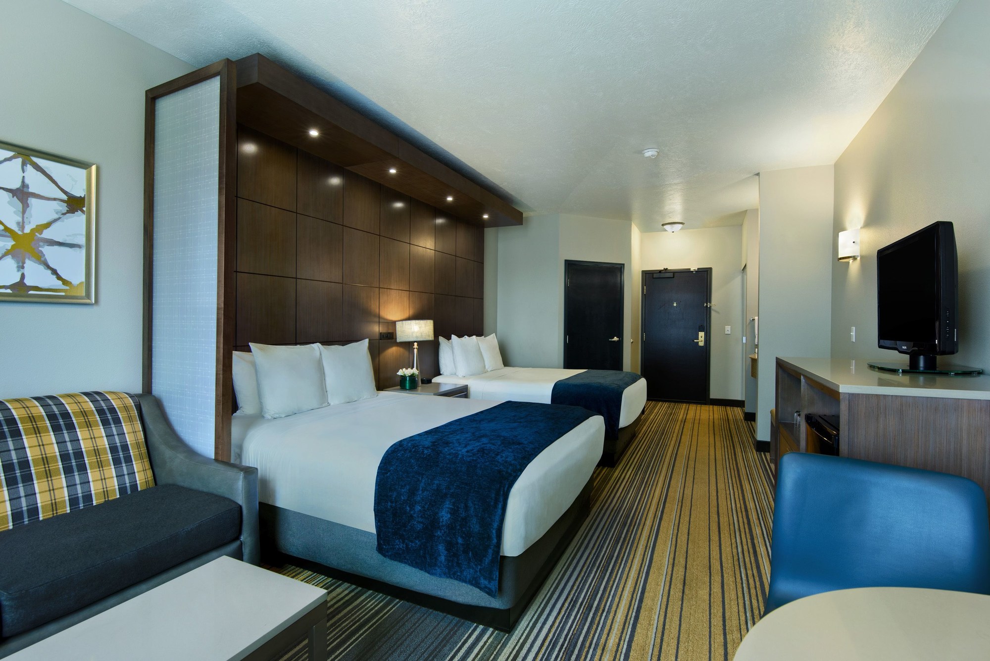 Oxford Suites Spokane