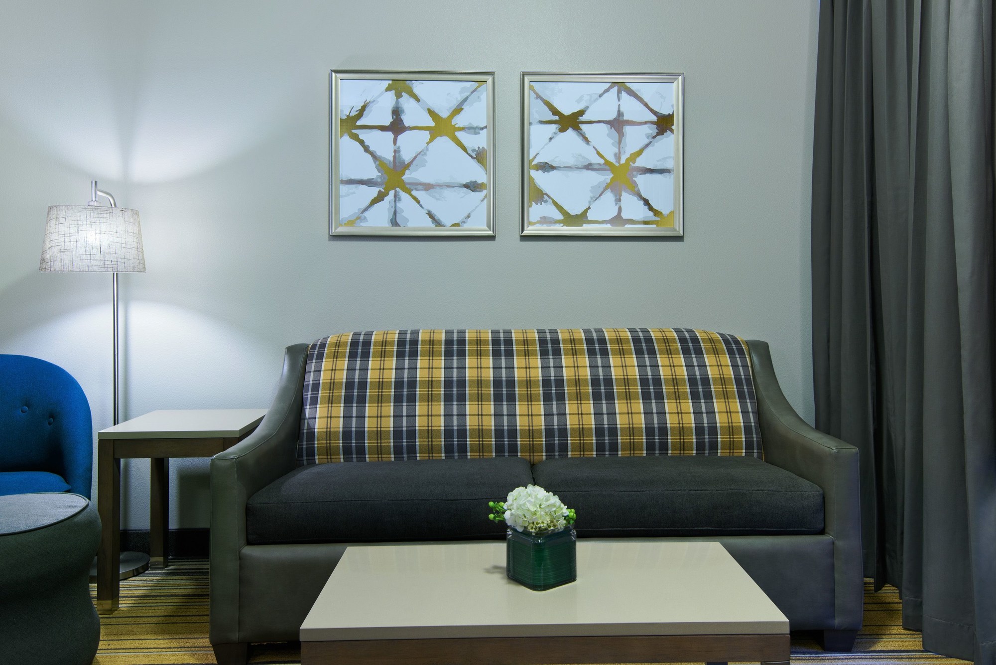 Oxford Suites Spokane