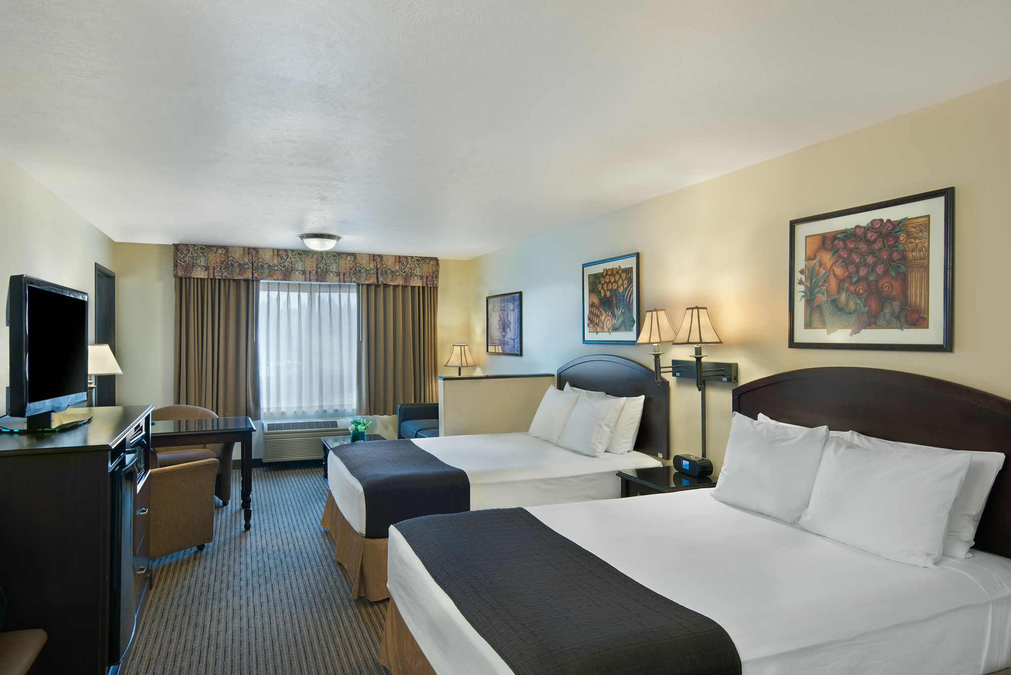 Oxford Suites Spokane Valley