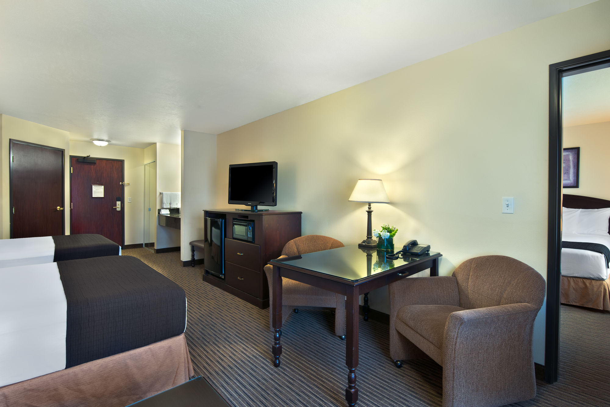 Oxford Suites Spokane Valley