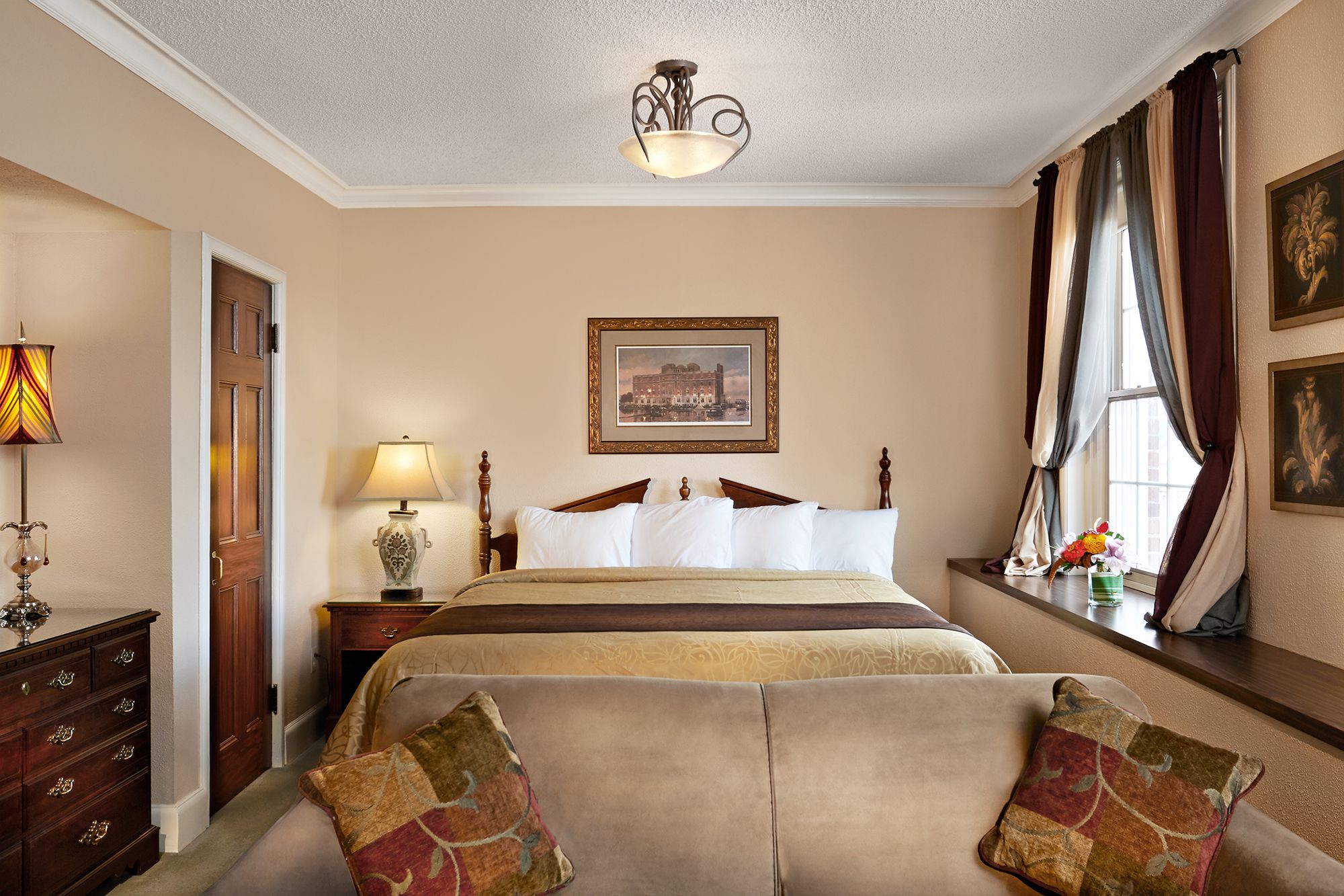 Spokane Club Inn