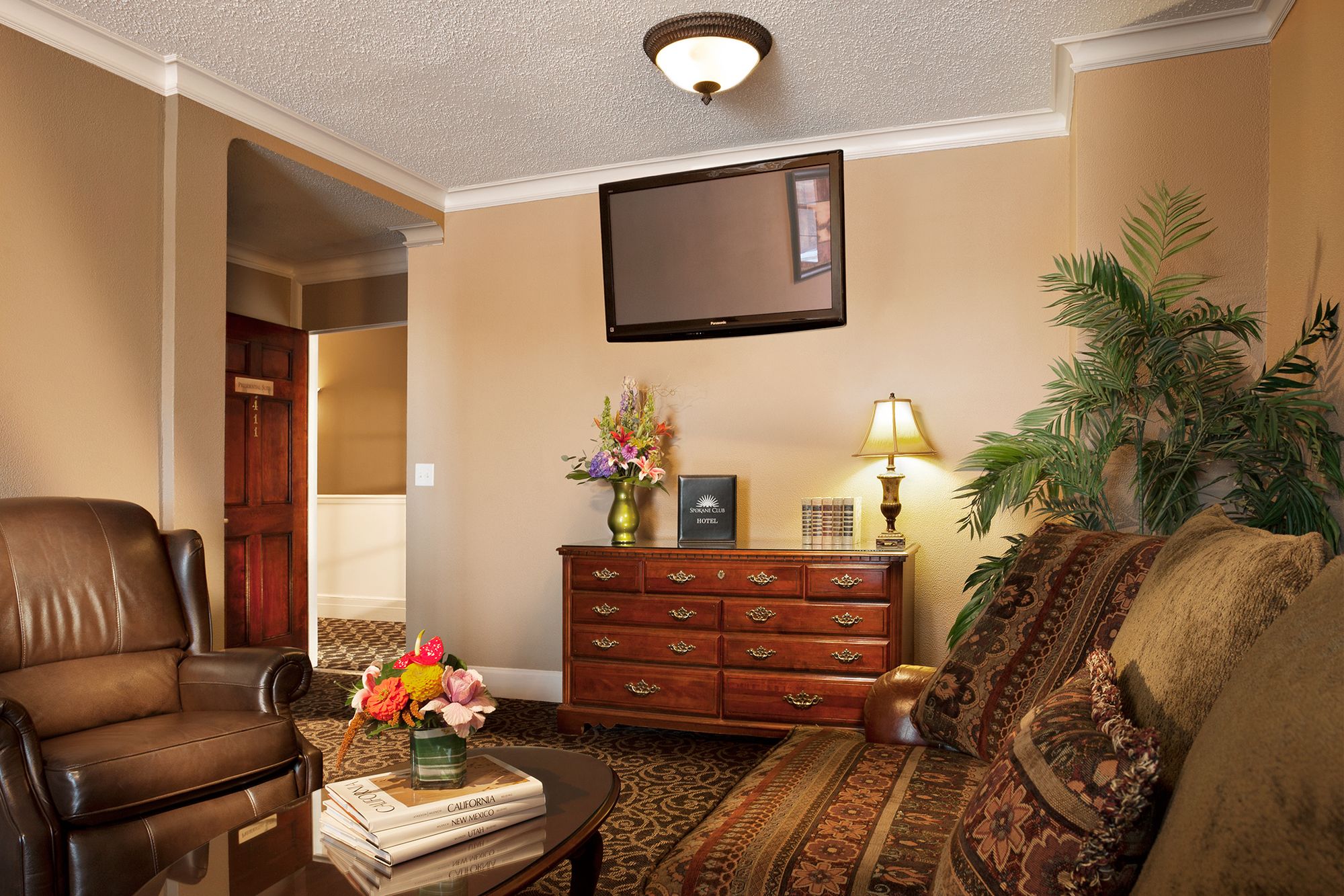 Spokane Club Inn