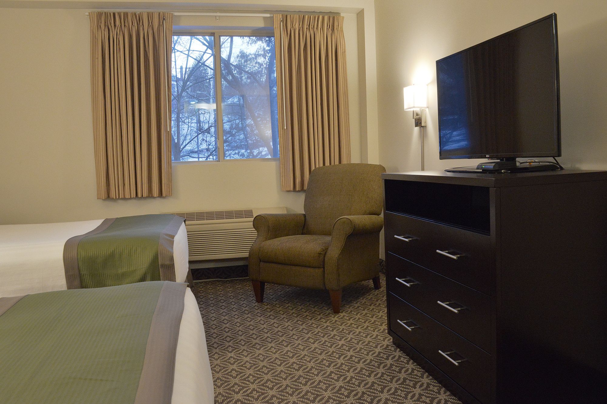 The Madison Spokane Inn