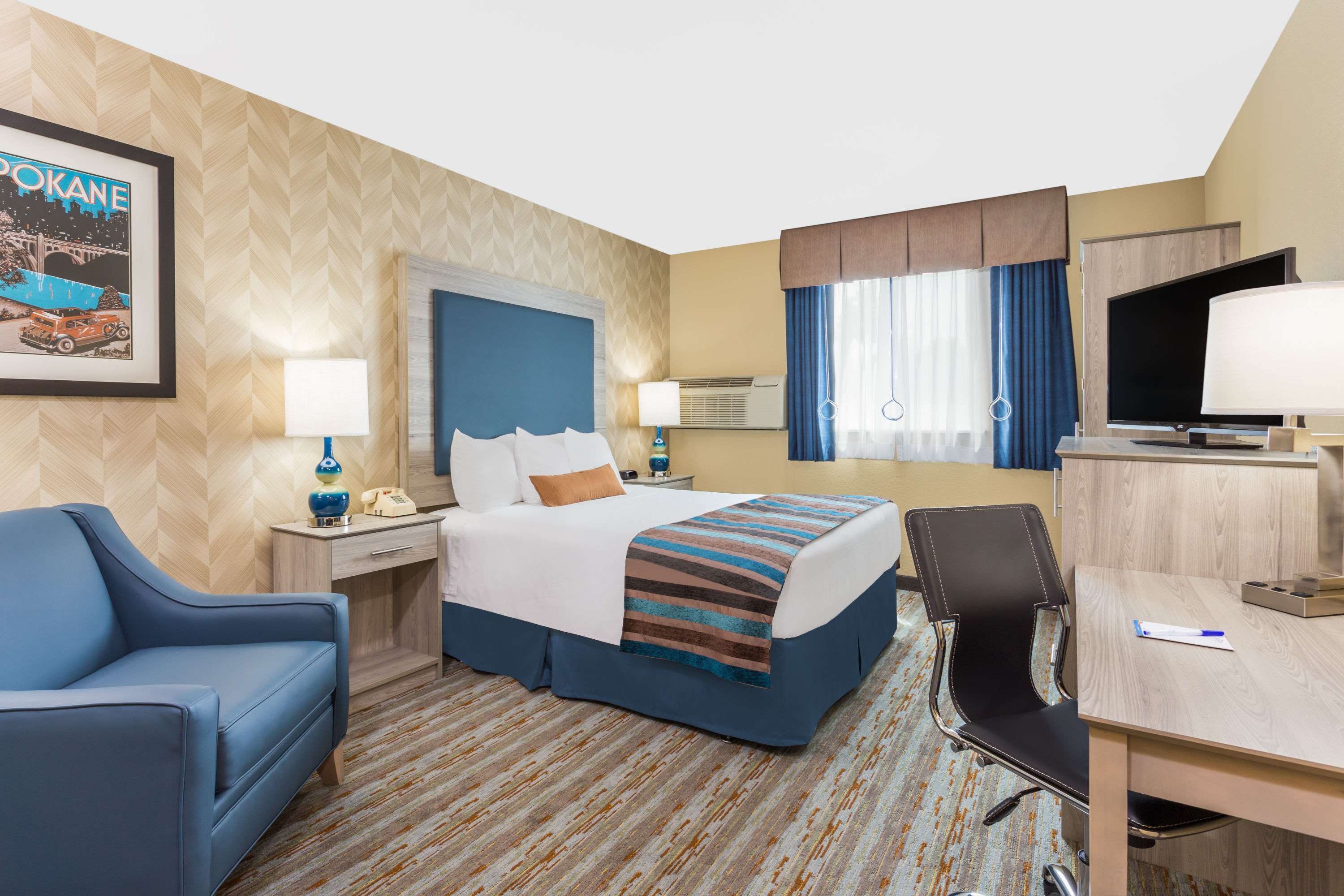 SilverStone Inn & Suites