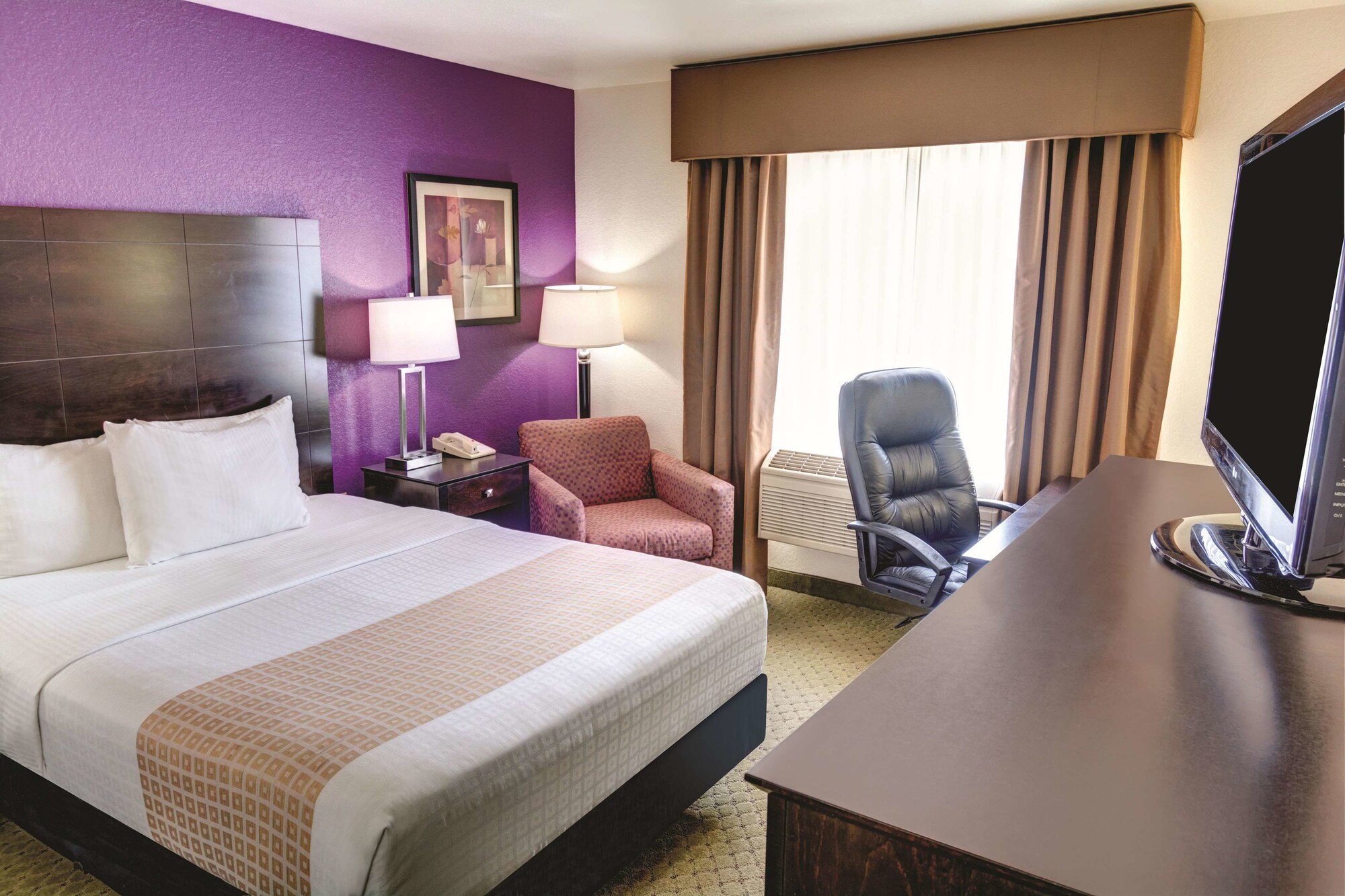La Quinta Inn & Suites by Wyndham Spokane Valley
