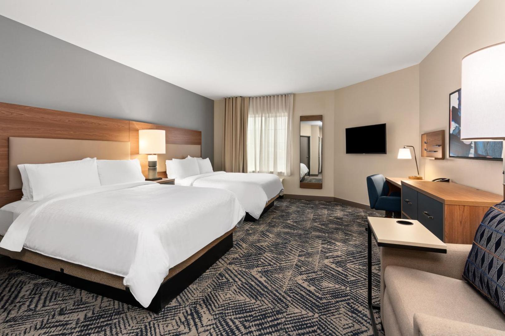 IHG Candlewood Suites Sumner