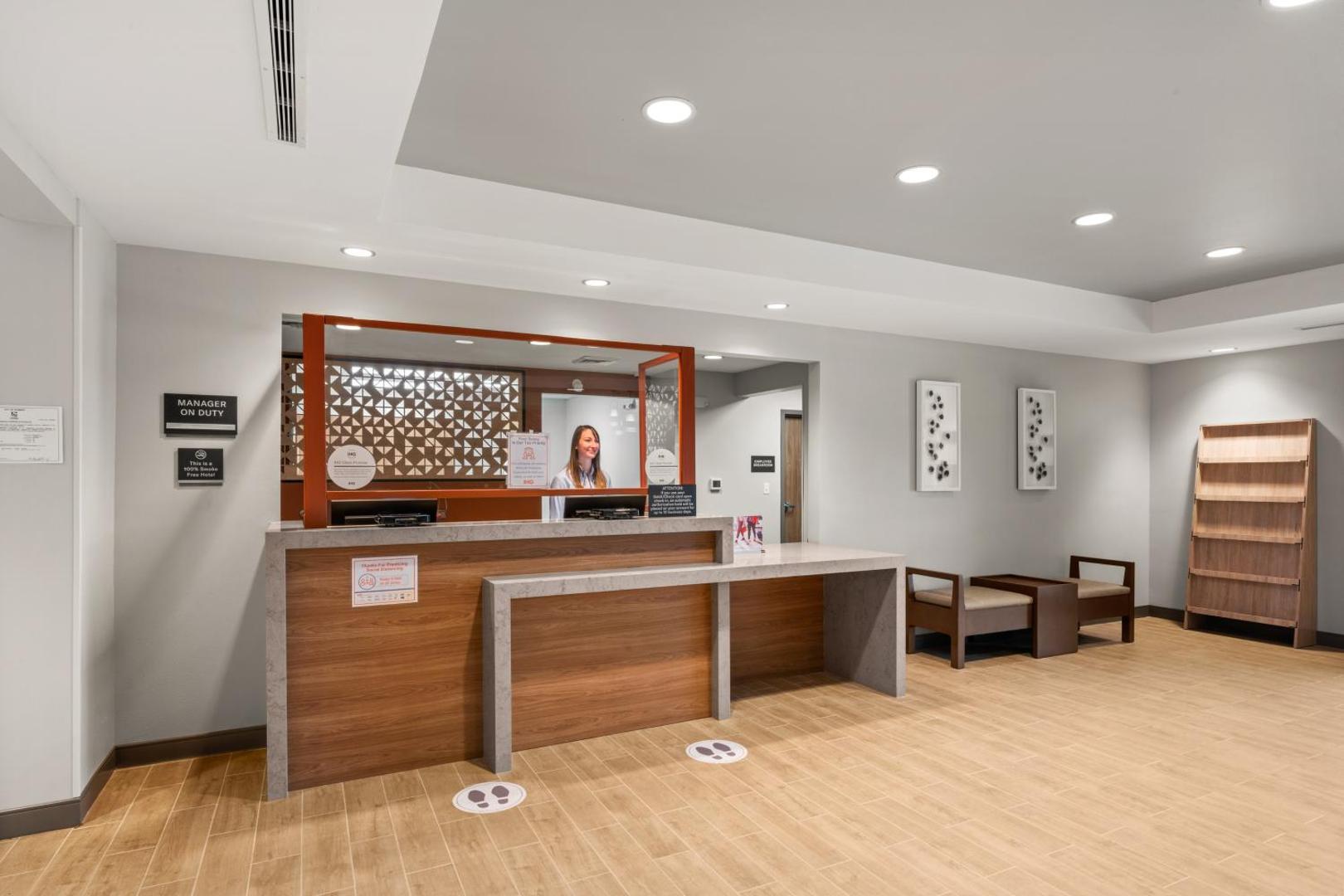 IHG Candlewood Suites Sumner