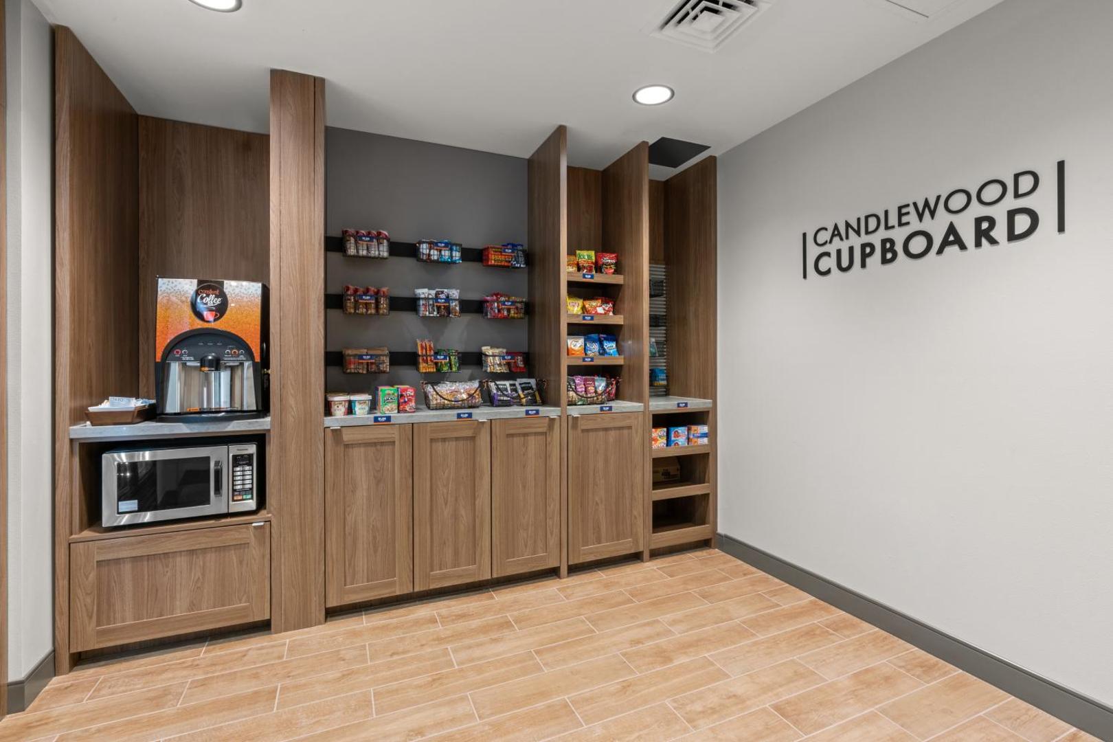 IHG Candlewood Suites Sumner