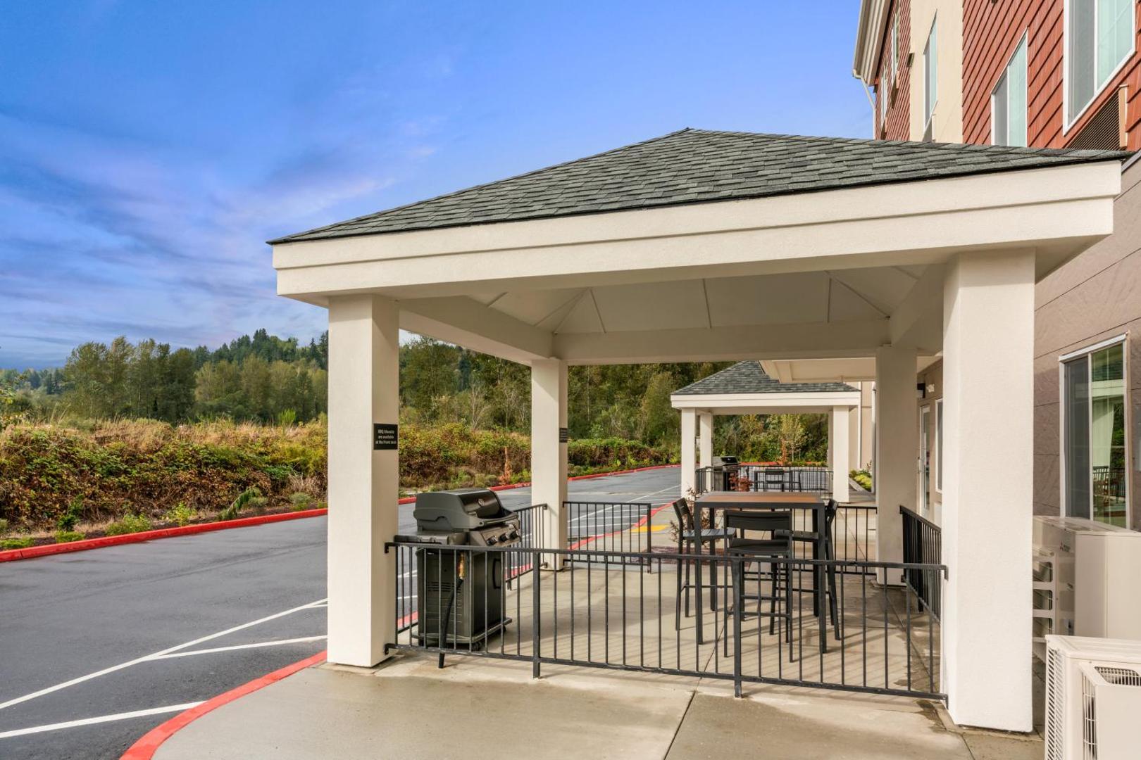 IHG Candlewood Suites Sumner