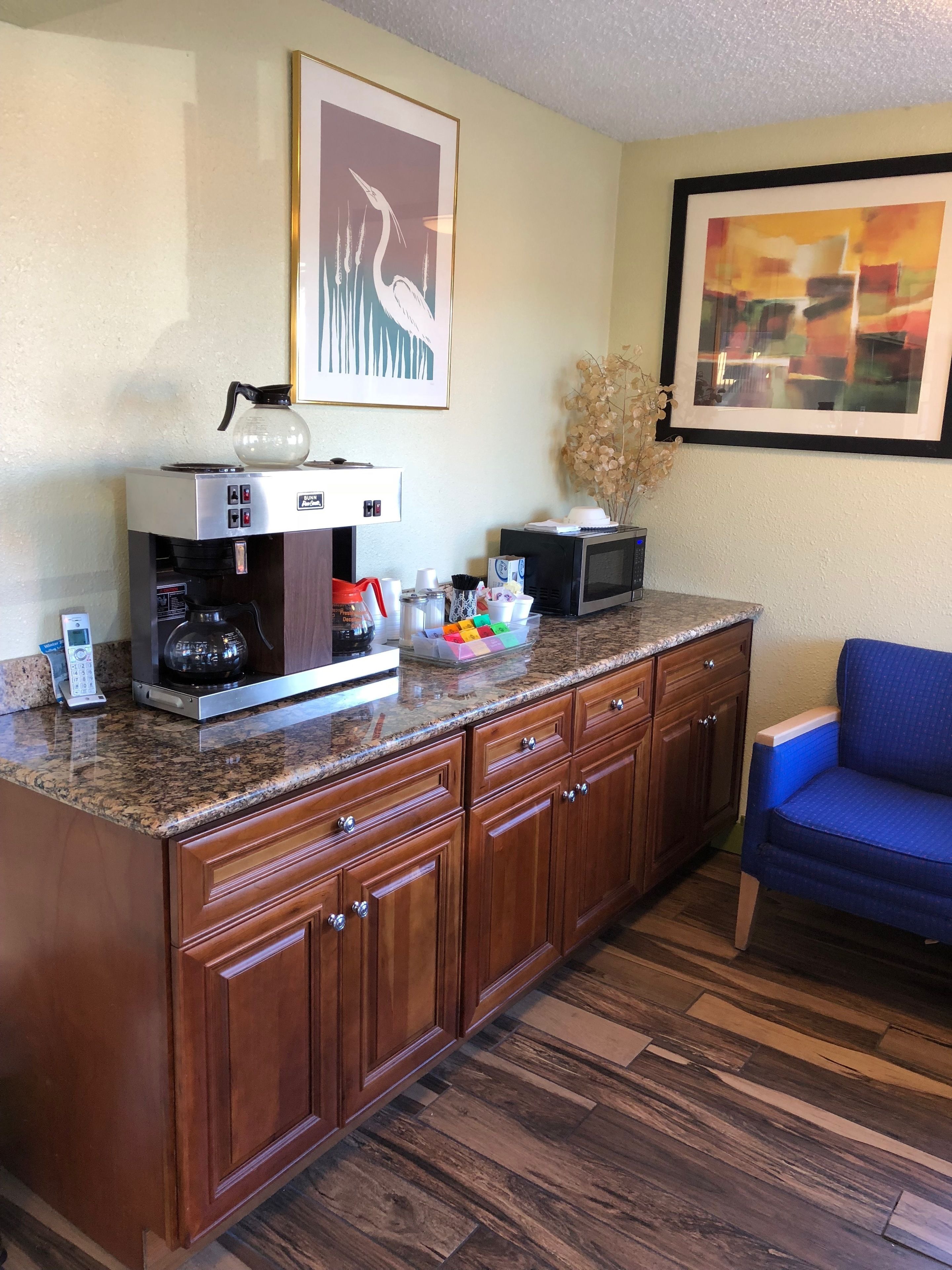 Sumner Motor Inn