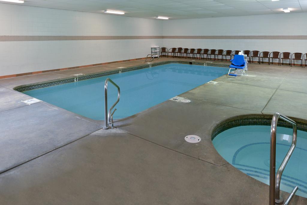 Economy Stay & Suites Tacoma