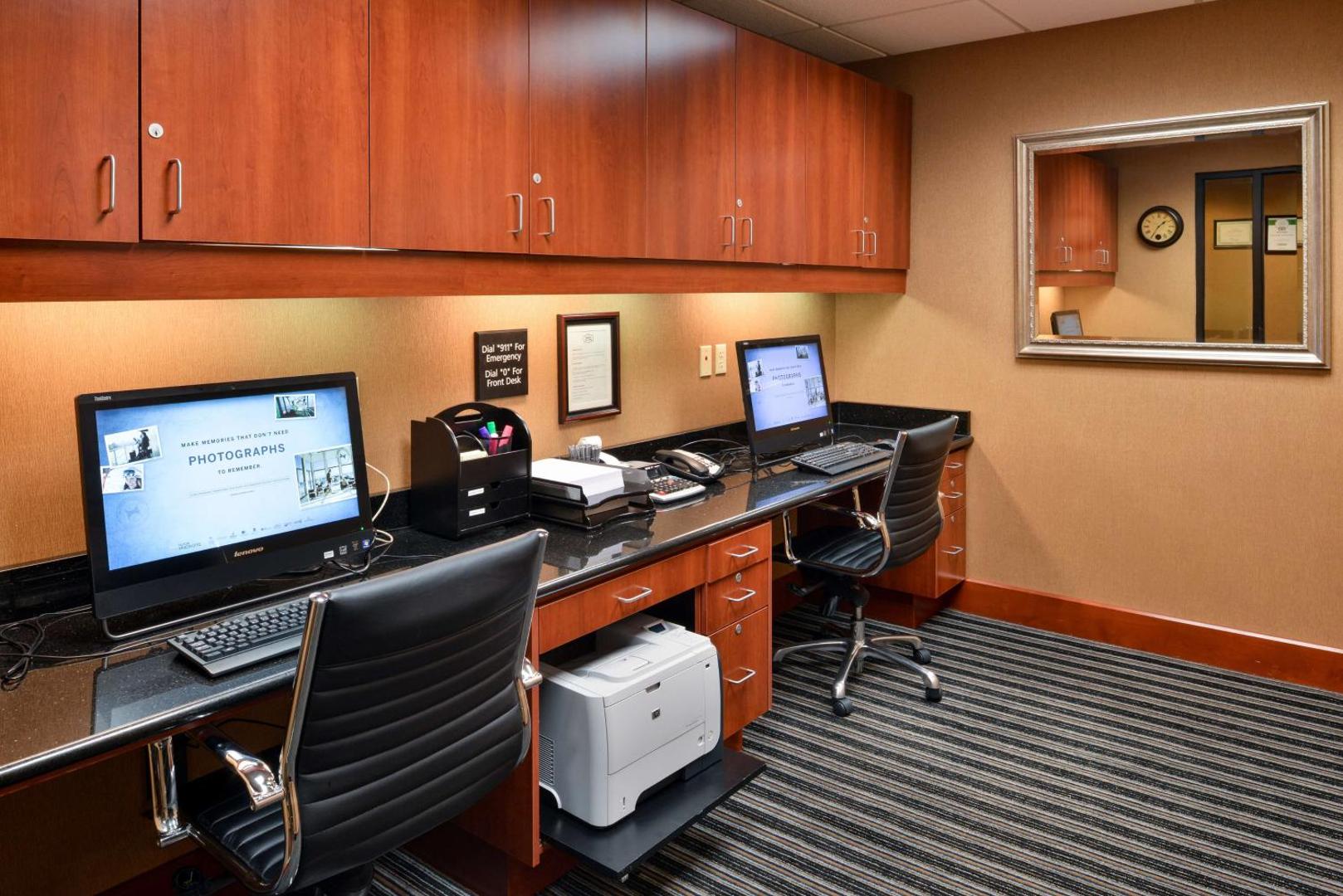 Hampton Inn & Suites Tacoma-Mall