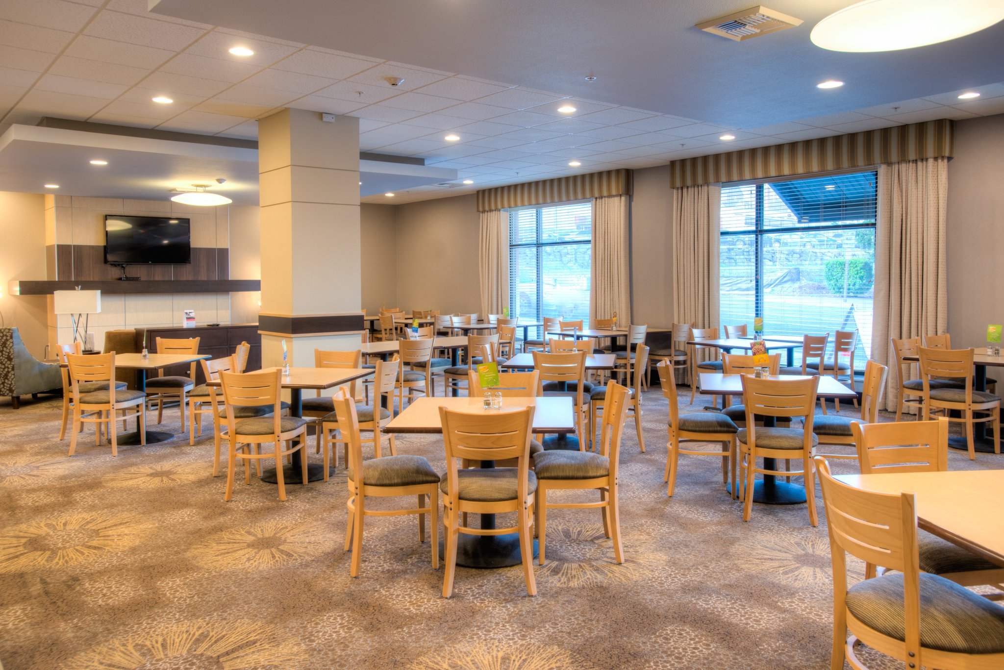 Hilton Garden Inn Tacoma Downtown