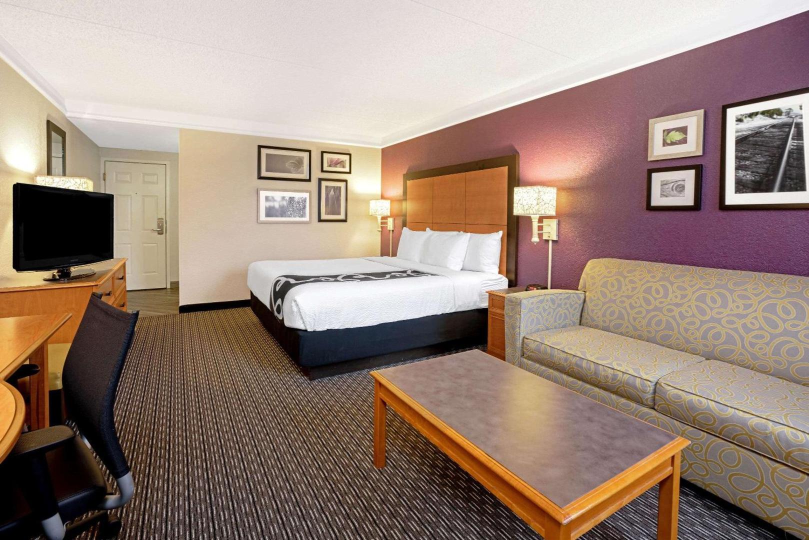 La Quinta Inn & Suites by Wyndham Tacoma - Seattle