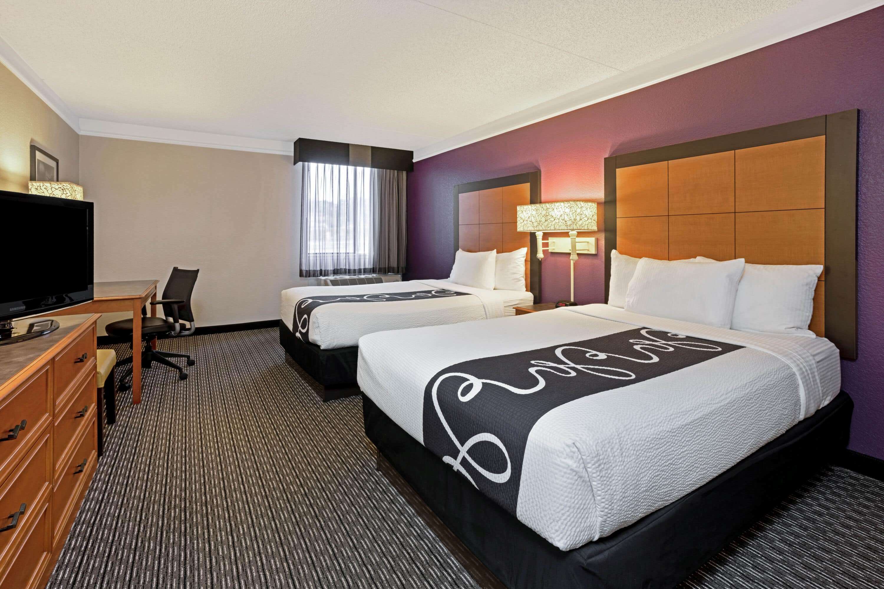 La Quinta Inn & Suites by Wyndham Tacoma - Seattle
