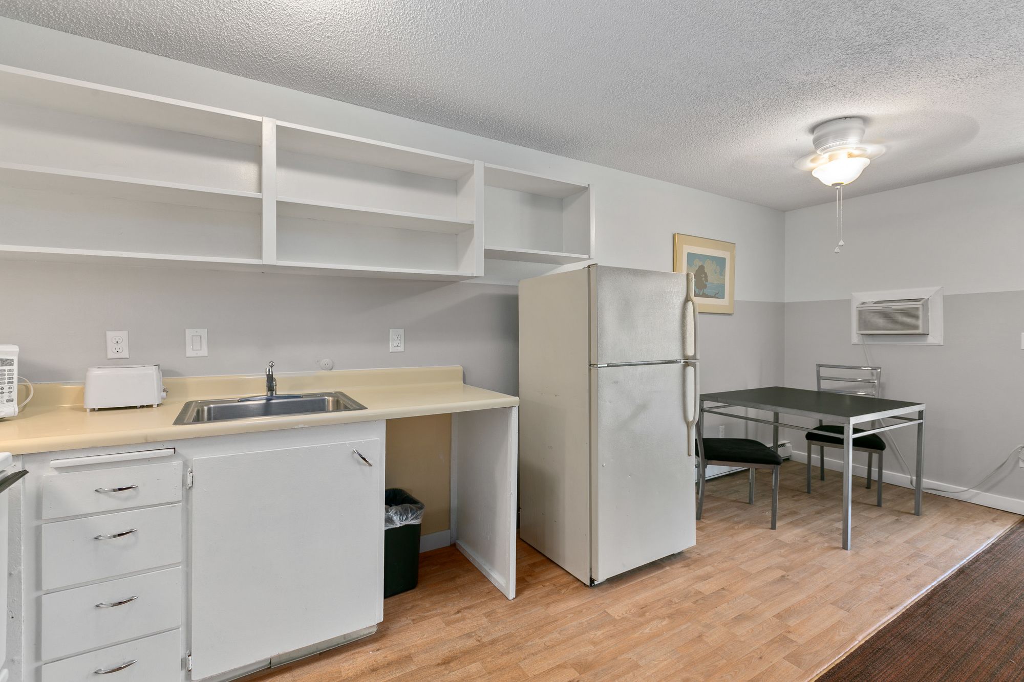 Sunrise Garden Suites