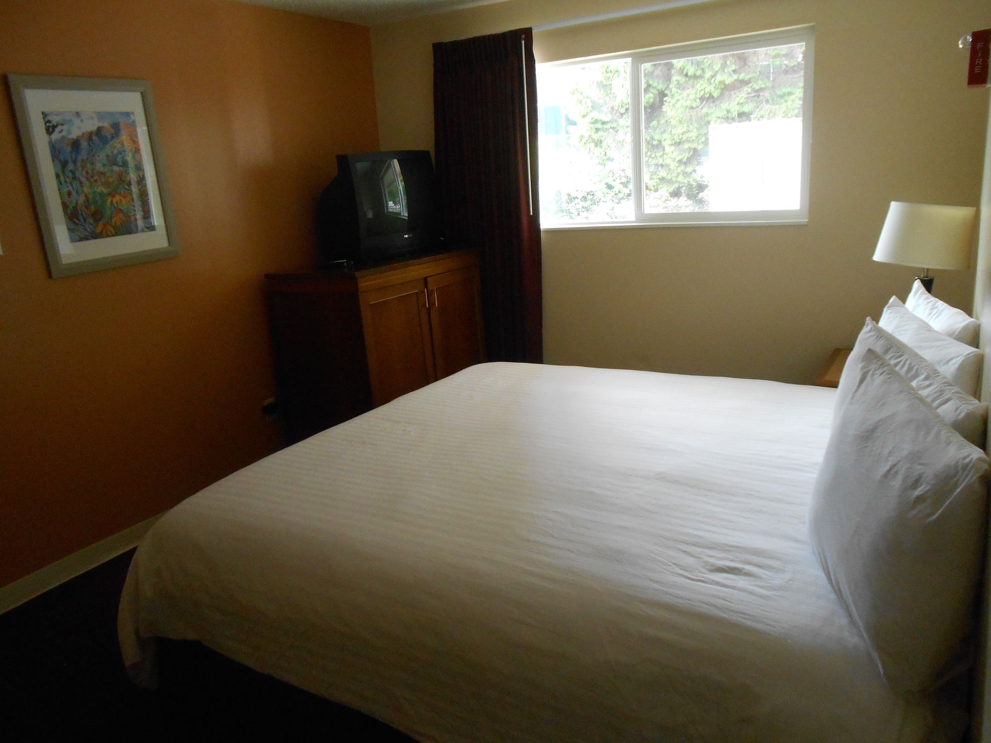 Sunrise Garden Suites