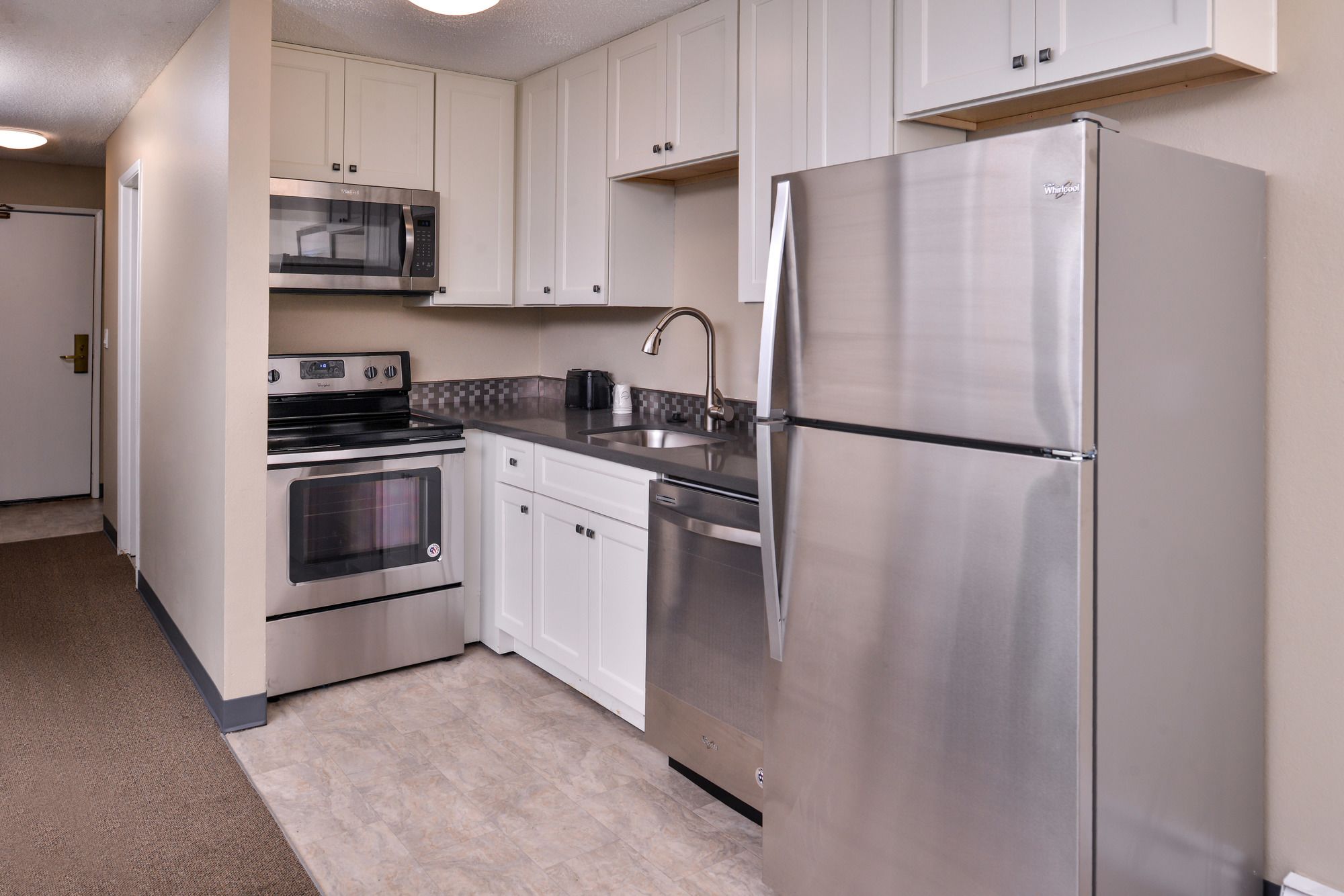 Sunrise Garden Suites