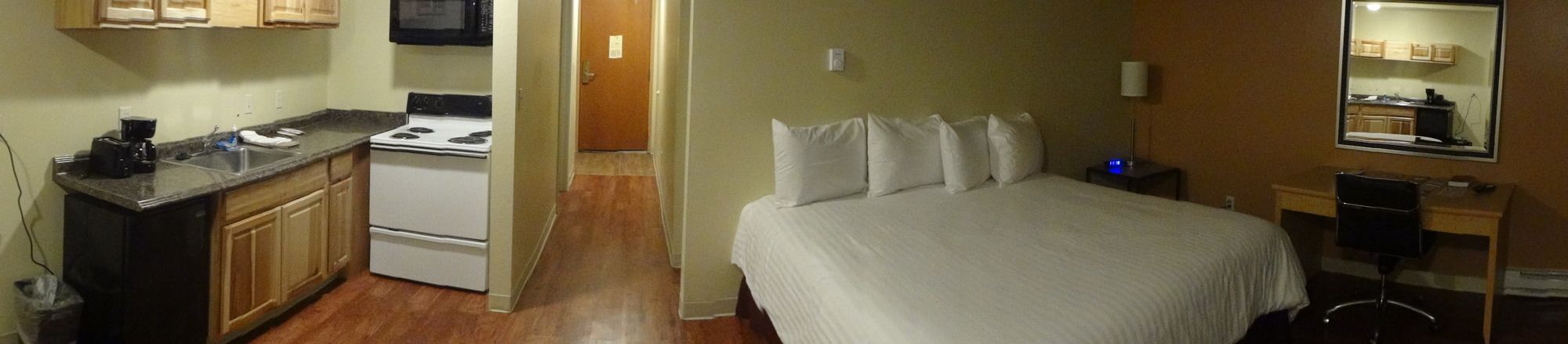 Sunrise Garden Suites
