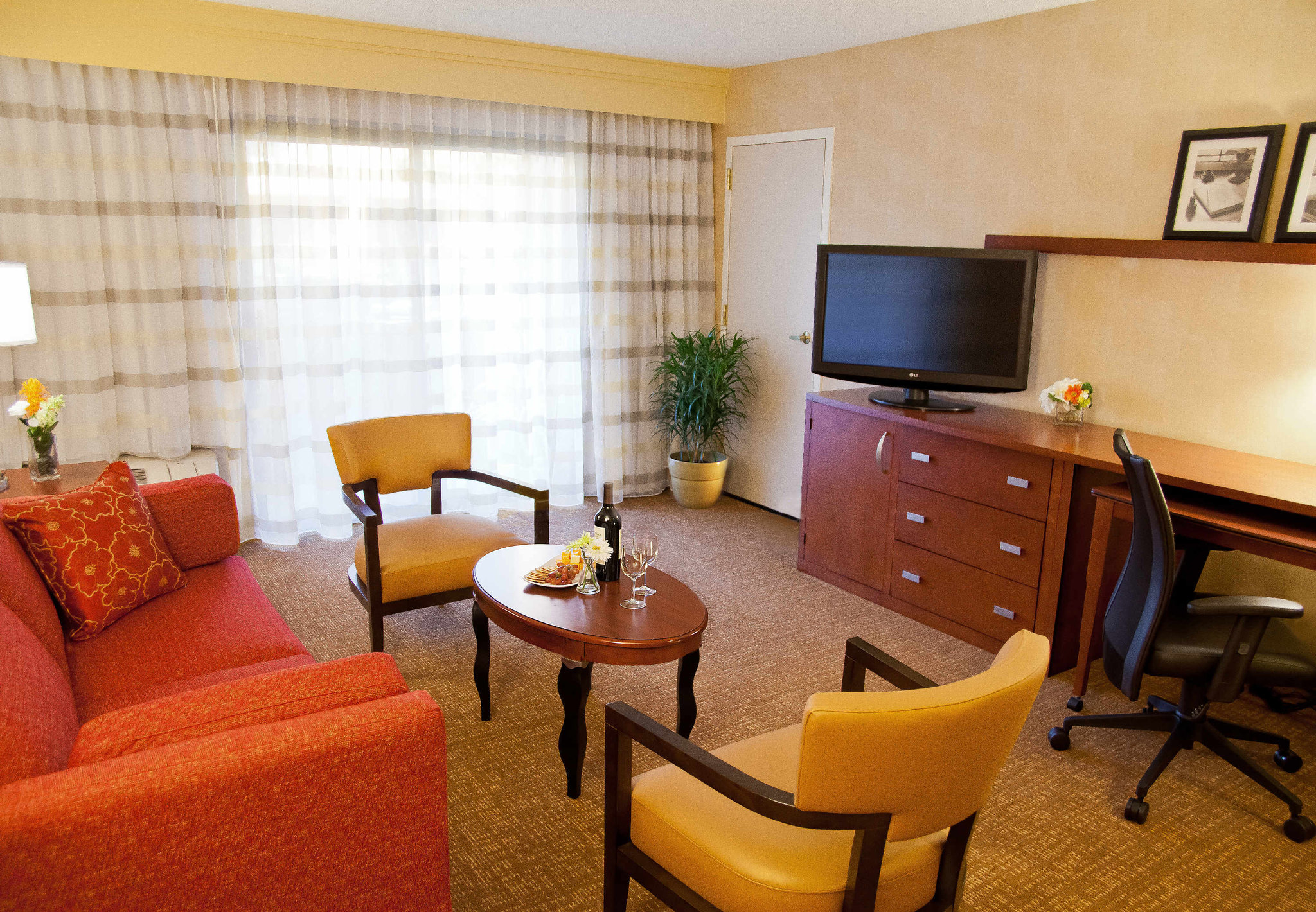 Courtyard by Marriott Seattle Southcenter