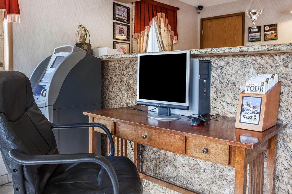 Econo Lodge Seatac Airport North
